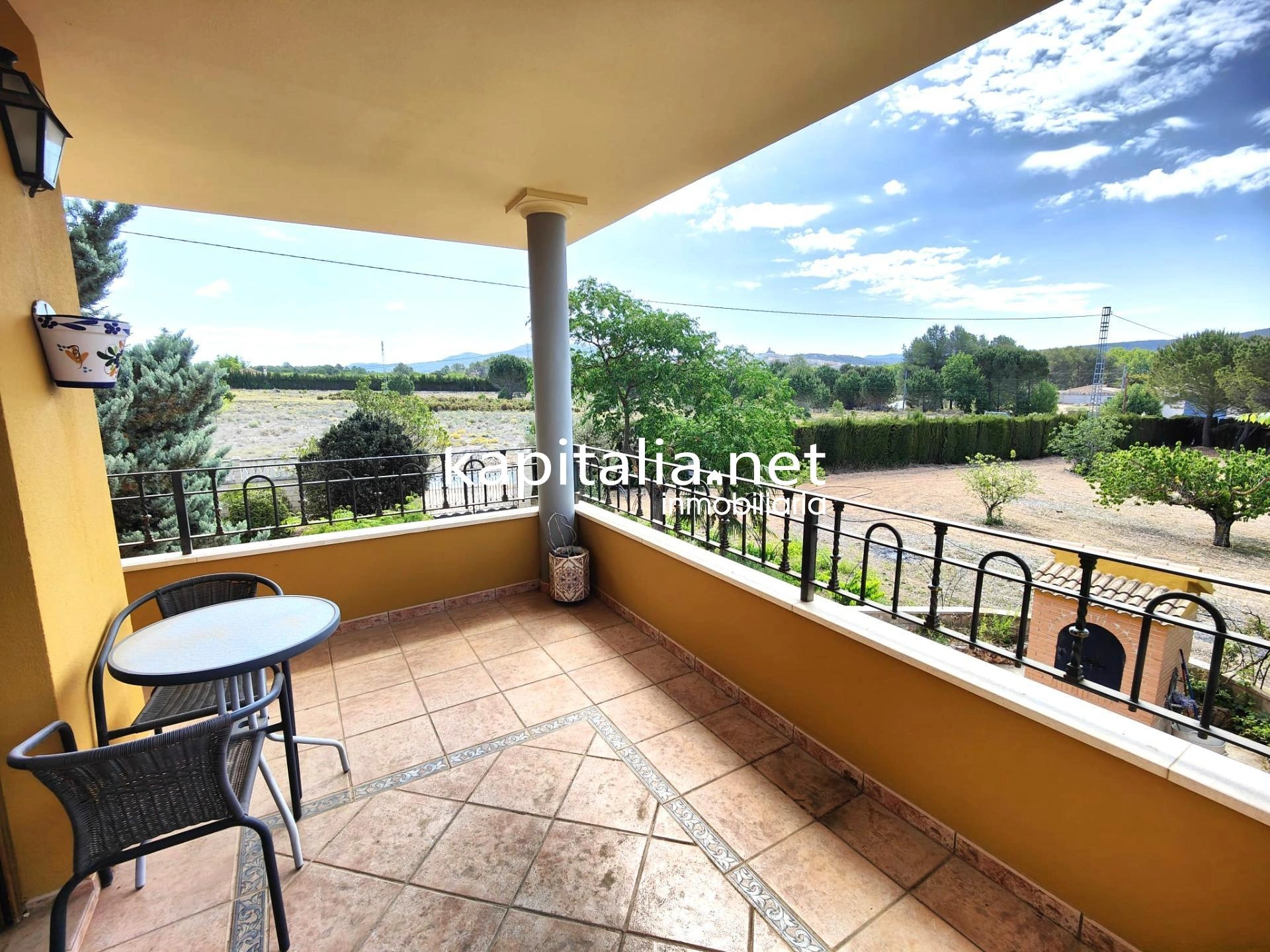 09793 - INTERESANTE CHALET A LA VENTA EN BANYERES DE MARIOLA