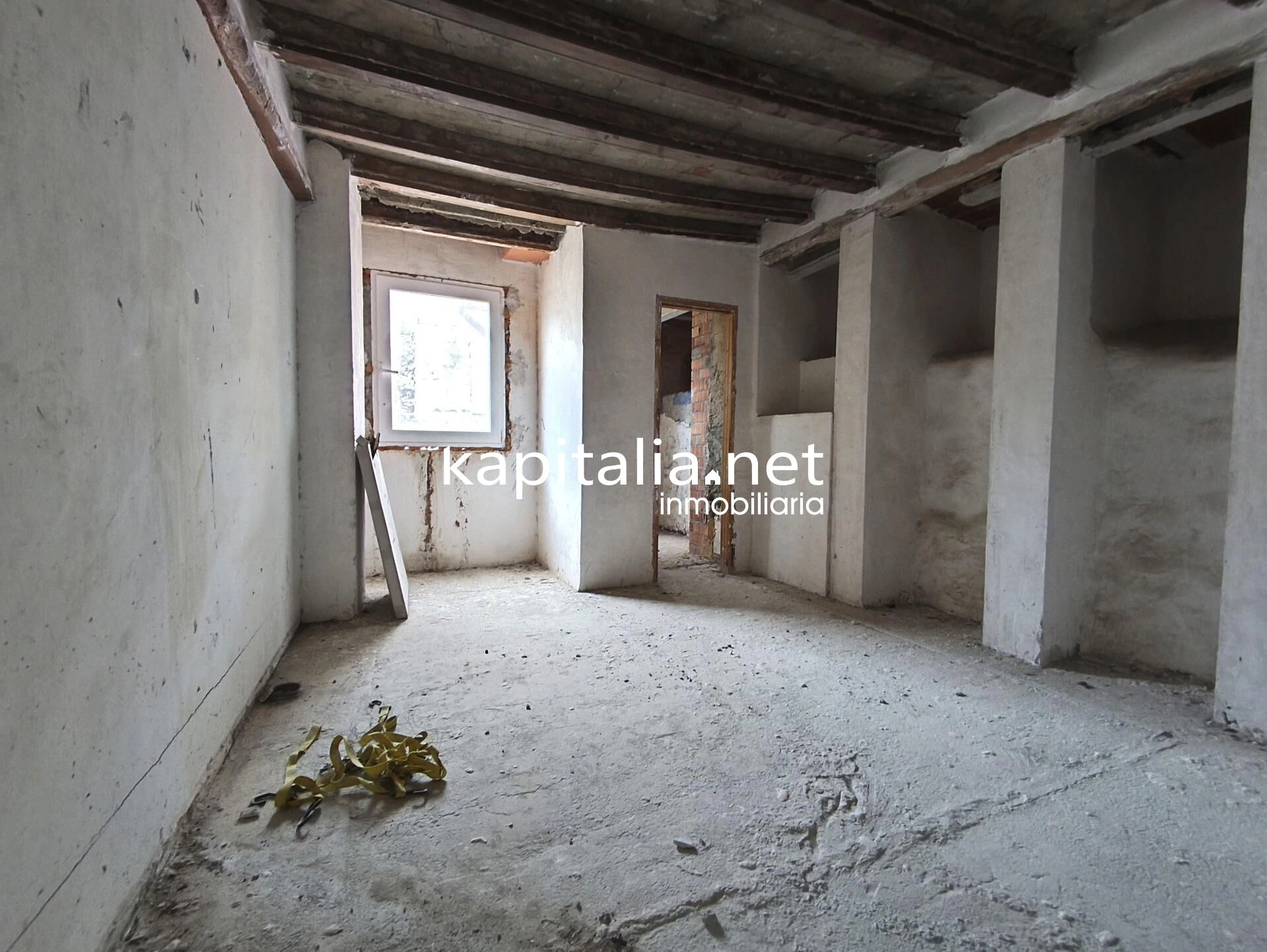 10096 - CASA PARA REFORMAR A LA VENTA EN COCENTAINA