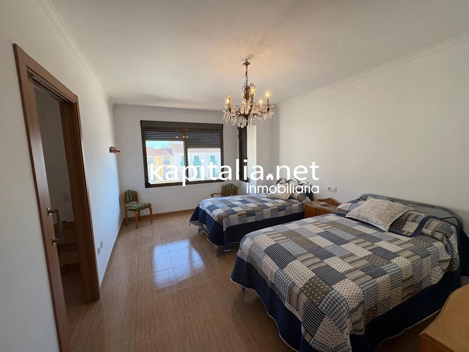 09930 - ESTUPENDO PISO DUPLEX CENTRICO A LA VENTA EN ENGUERA