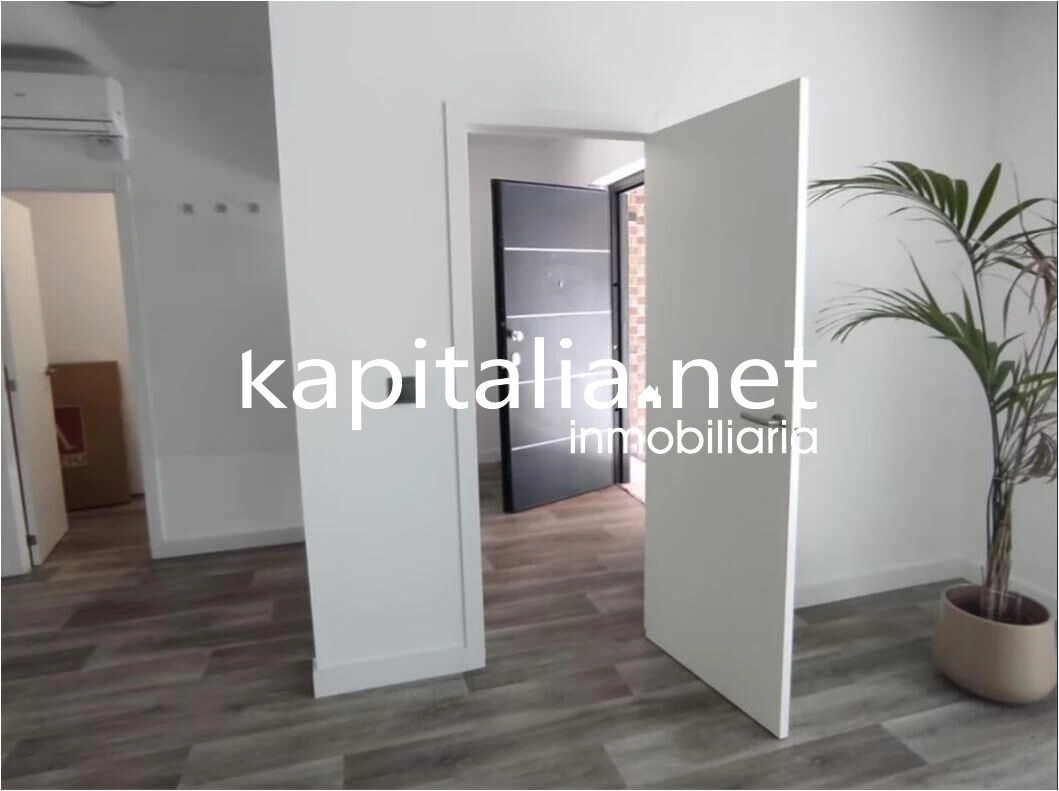 04980 - Local comercial a la venta en Banyeres de Mariola (Alicante) CON RENTABILIDAD!!