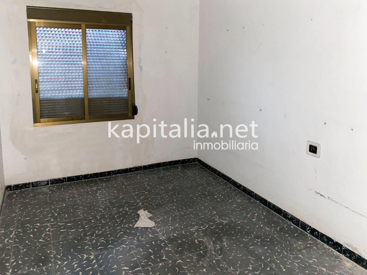 03500 - Gran casa a la venta en Ontinyent de los años 30