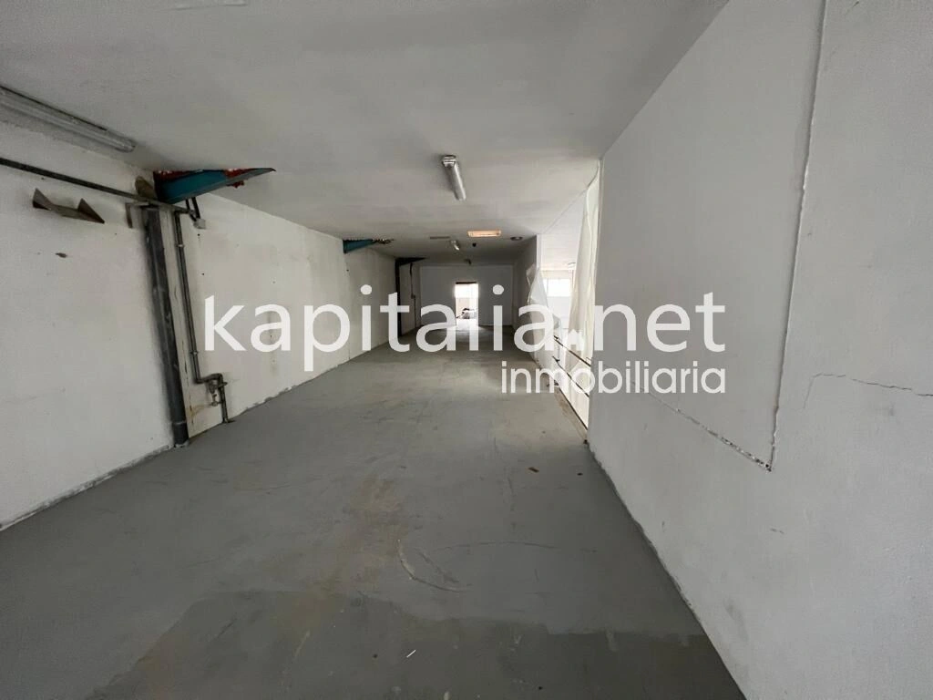 08417 - NAVE INDUSTRIAL A LA VENTA EN XATIVA