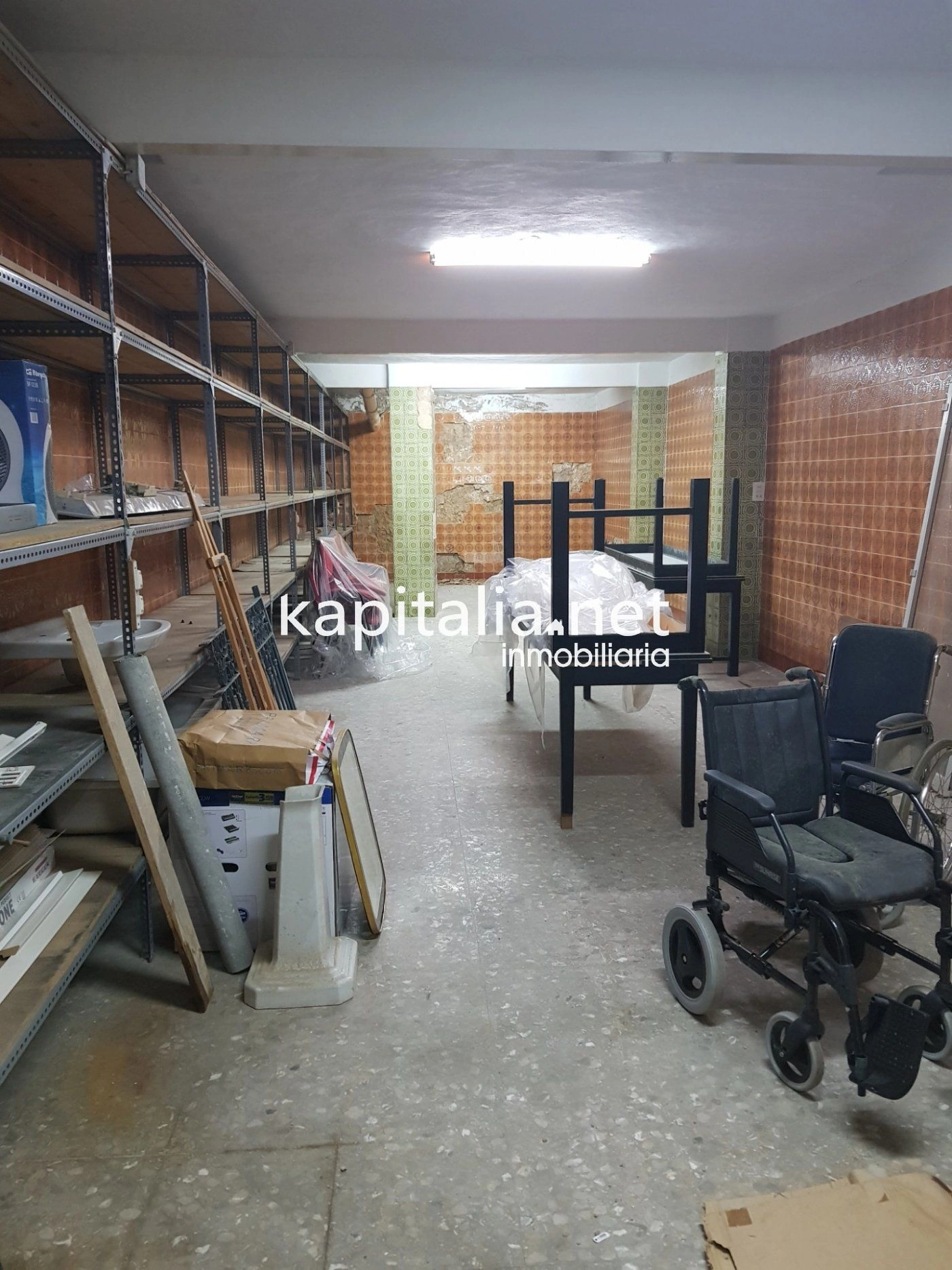 Local en venta en Ontinyent.