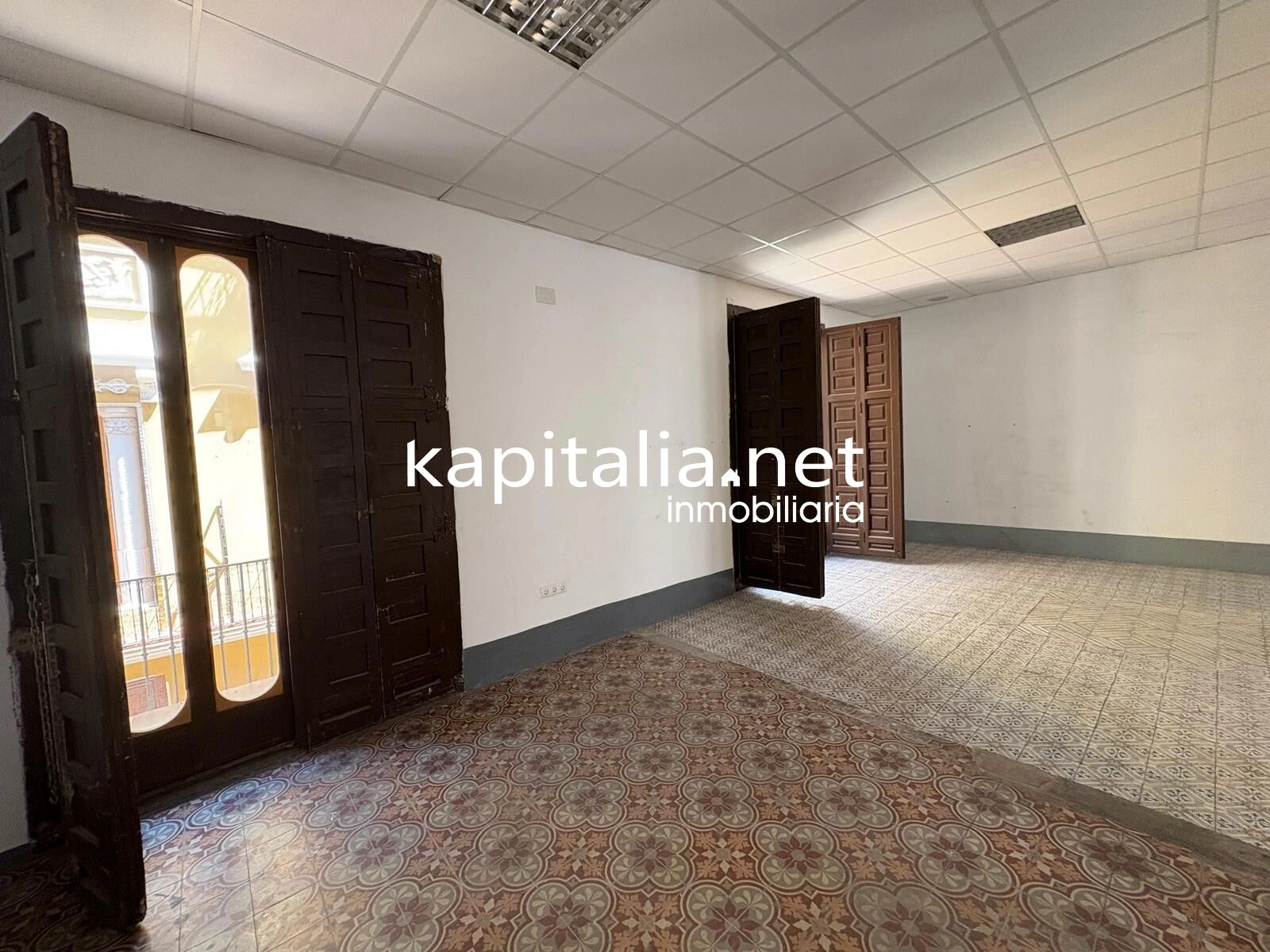 10011 - CASA SEÑORIAL A LA VENTA EN EL CENTRO DE XATIVA