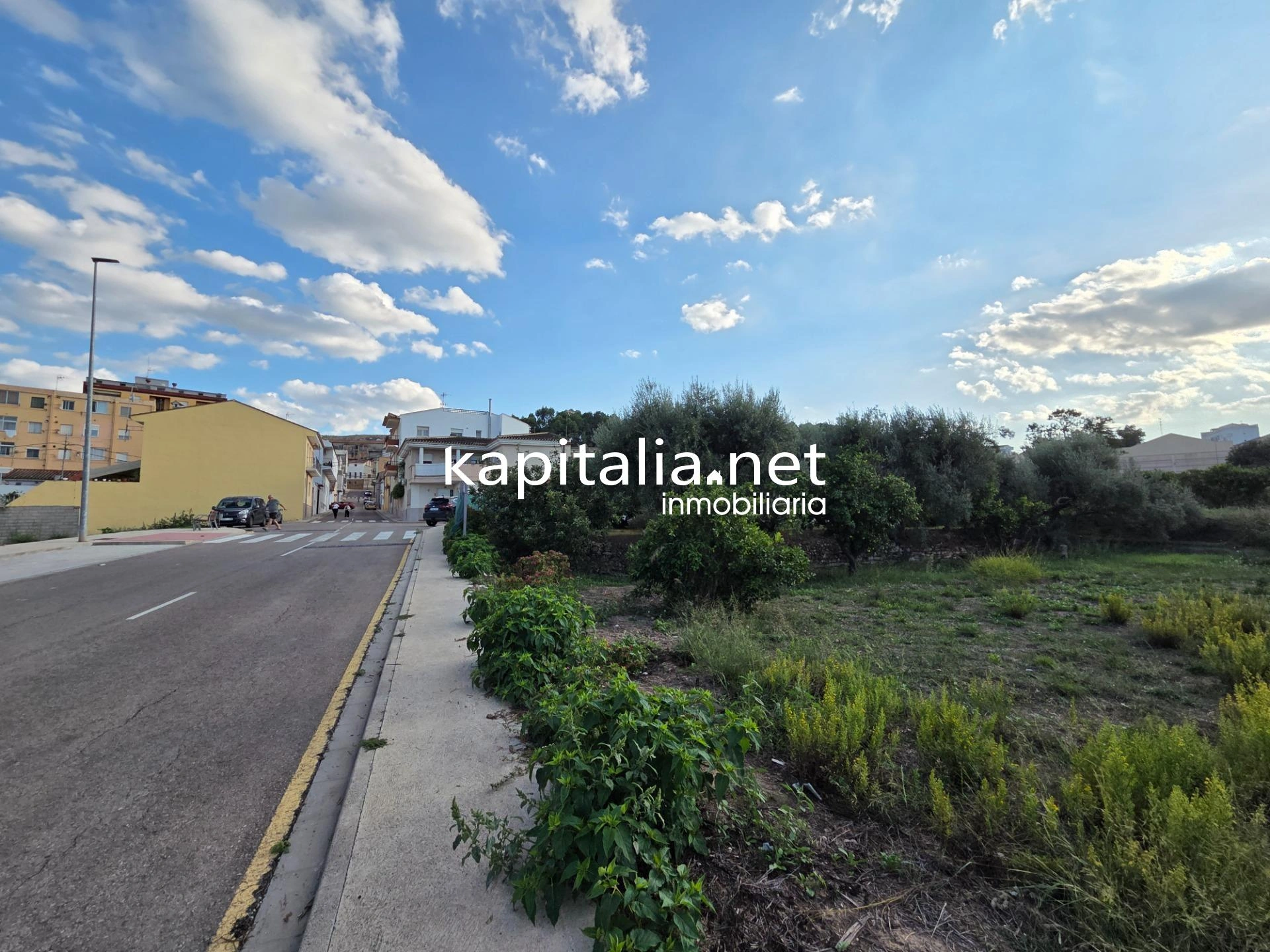 10112 - Terreno urbano a la venta en Agullent