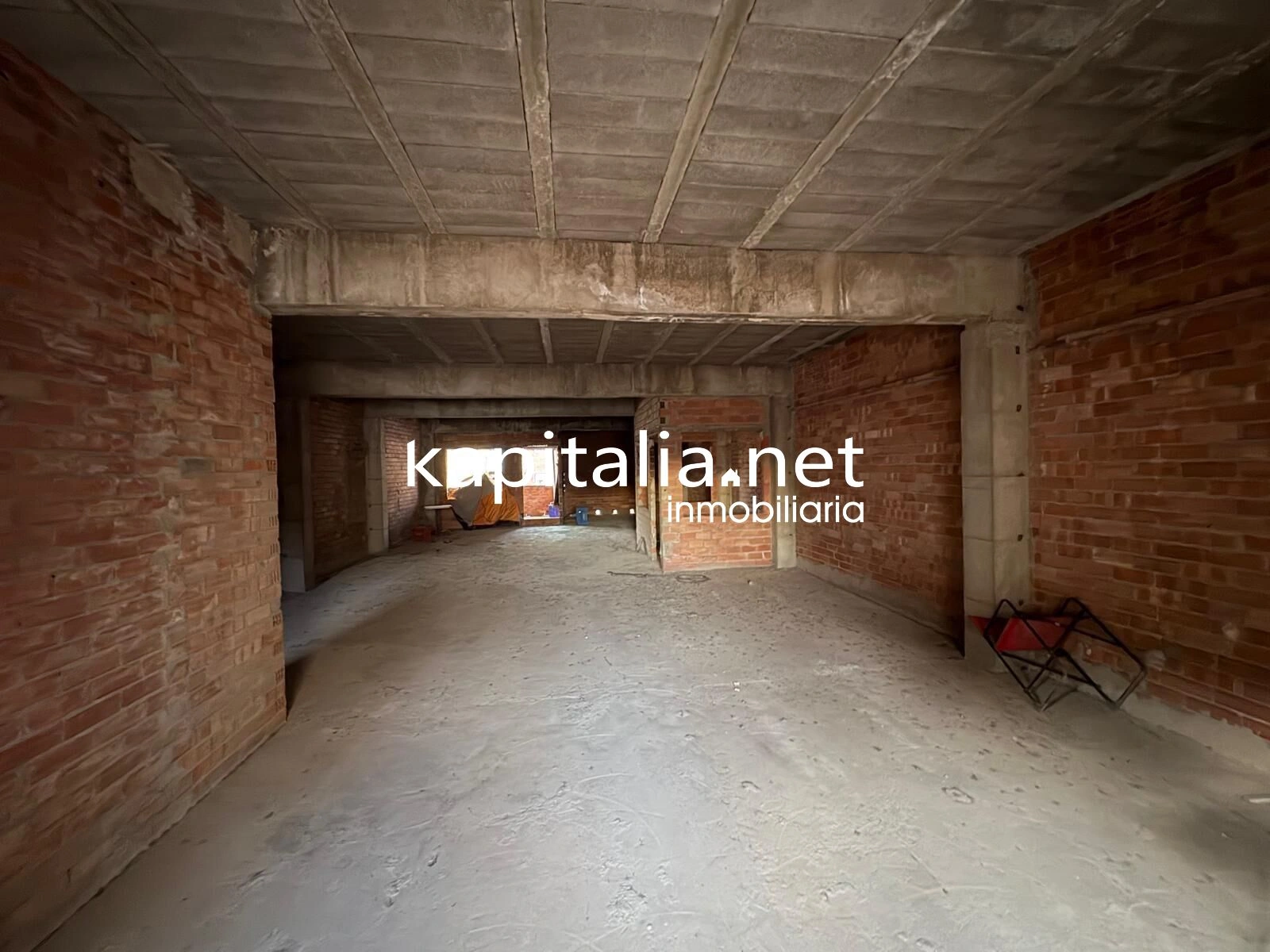 EDIFICIO DE 3 PLANTAS PARA TERMINAR DE CONSTRUIR A LA VENTA EN MANUEL