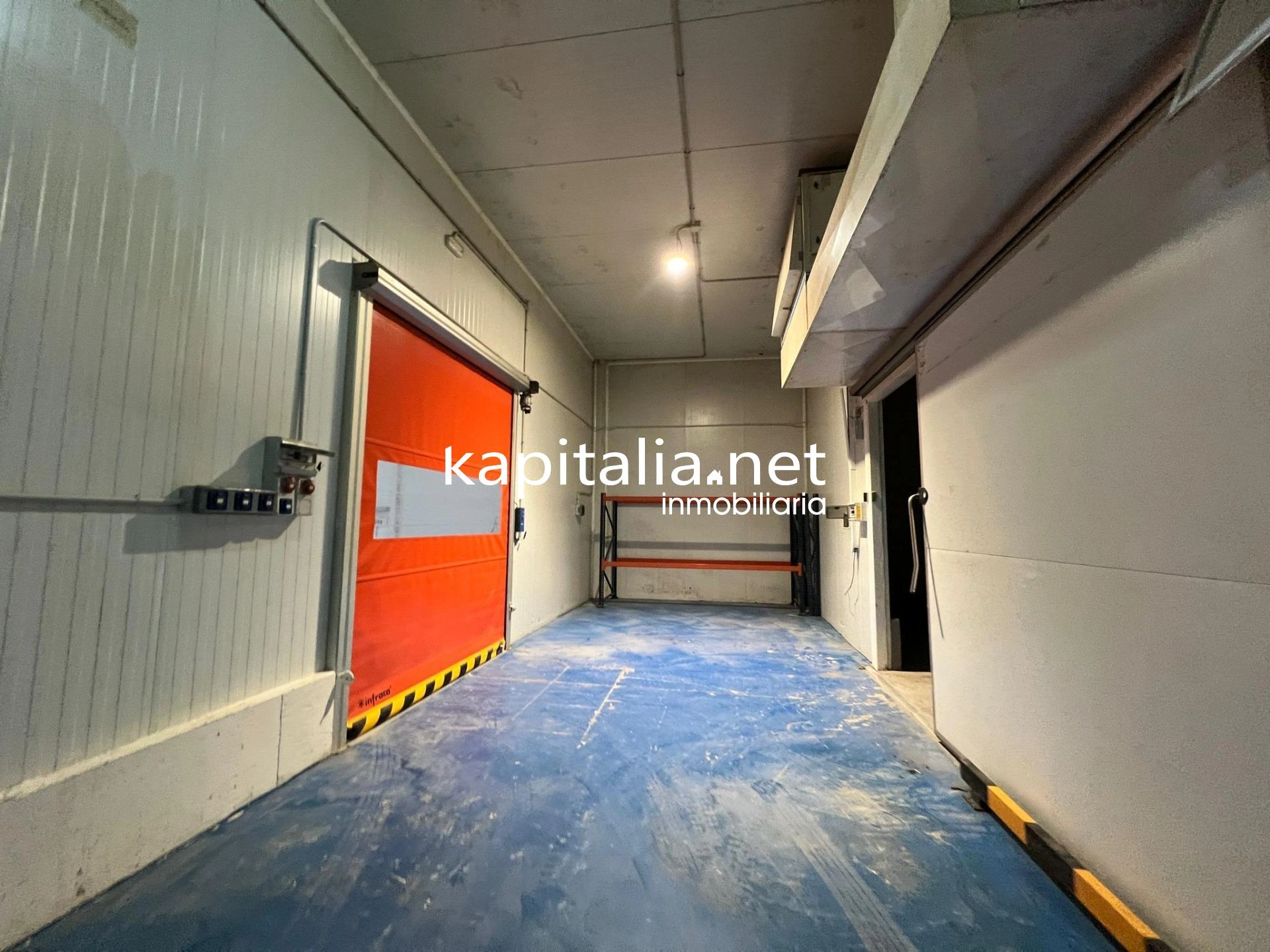 08998 - Nave a la venta y alquiler en Agullent