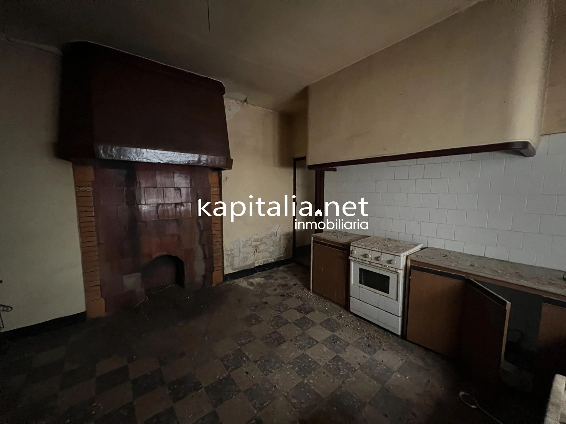 Casa a la venta en Ontinyent, Valencia