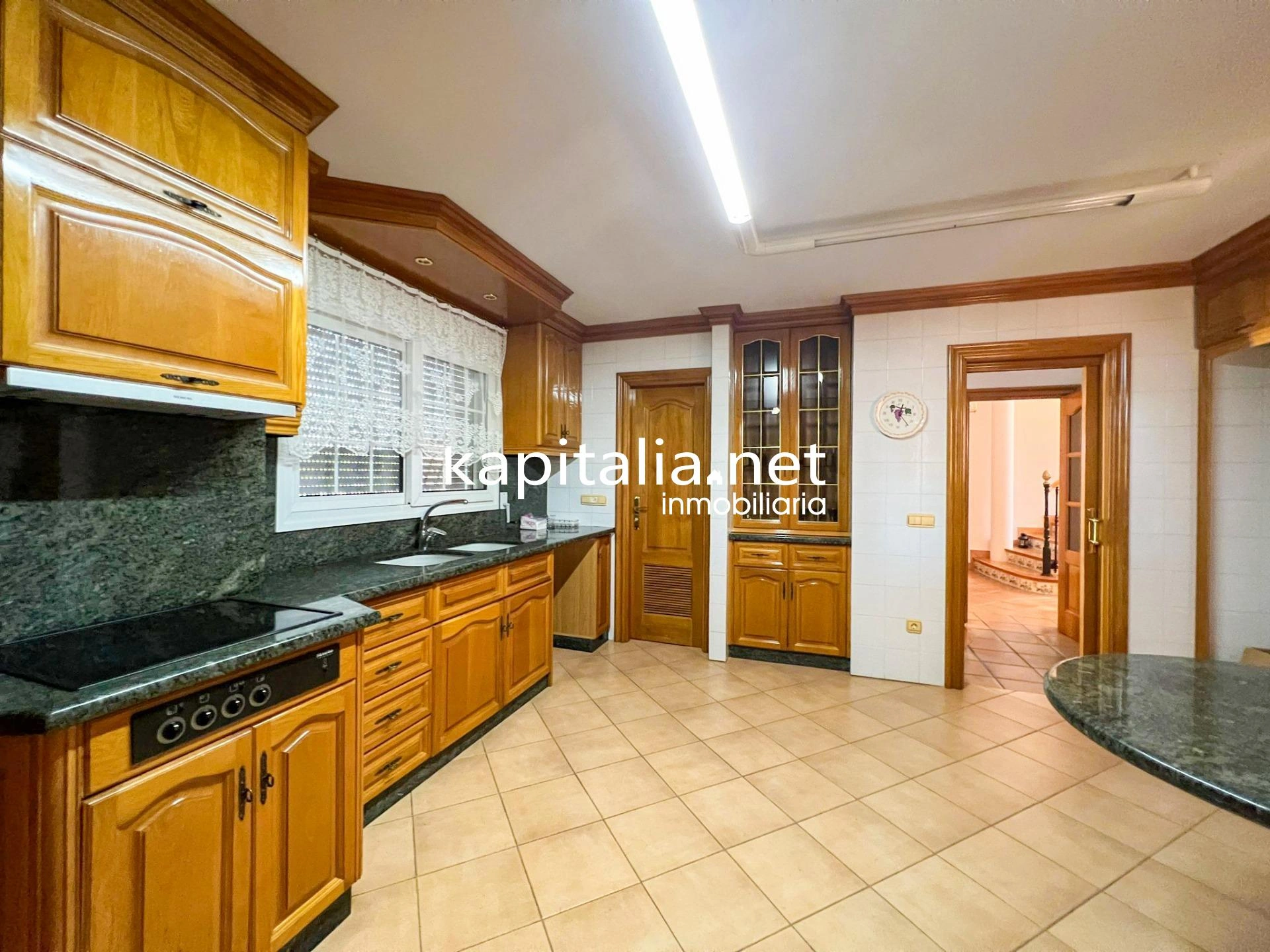 09139 - Magnifico chalet a la venta en Ontinyent
