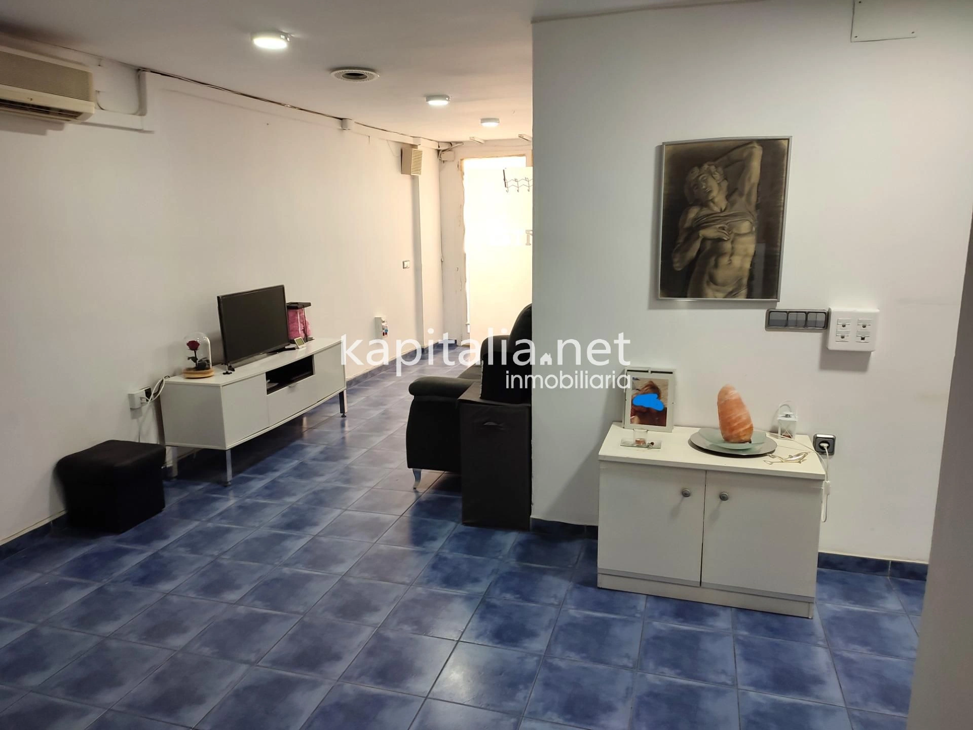 08143 - COMMERCIAL PREMISES FOR SALE IN ONTINYENT, LOCATED IN A CENTRAL AREA.