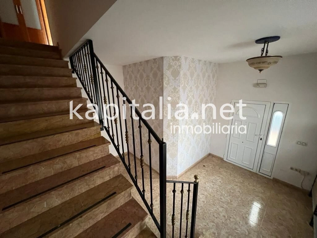08417 - NAVE INDUSTRIAL A LA VENTA EN XATIVA