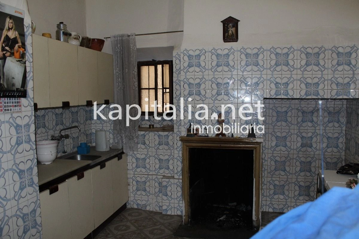 Casa de 500m2 a la venta en Bocairent