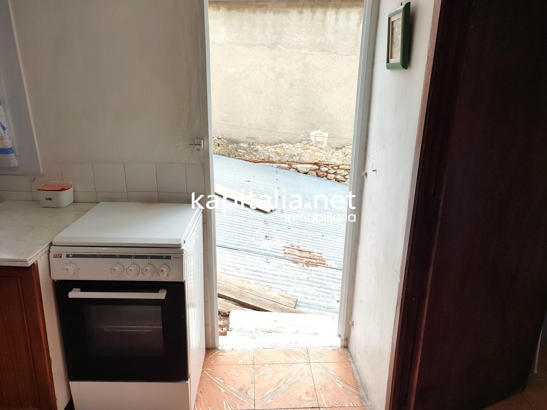 CASA A LA VENTA EN PUEBLO PEQUEÑO Y TRANQUILO LLAMADO ALFAFARA