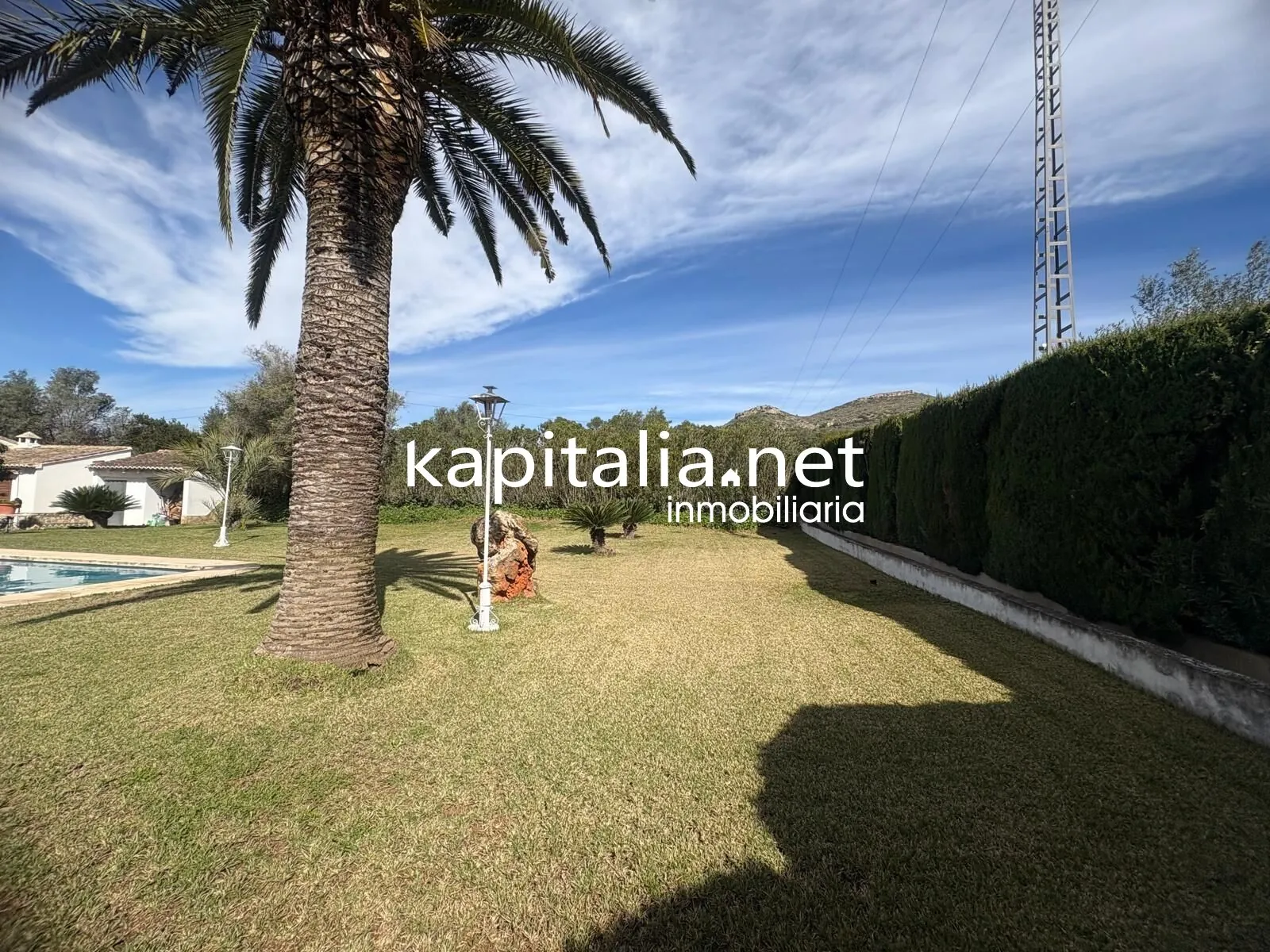 ESPECTACULAR CHALET A LA VENTA EN BARCHETA