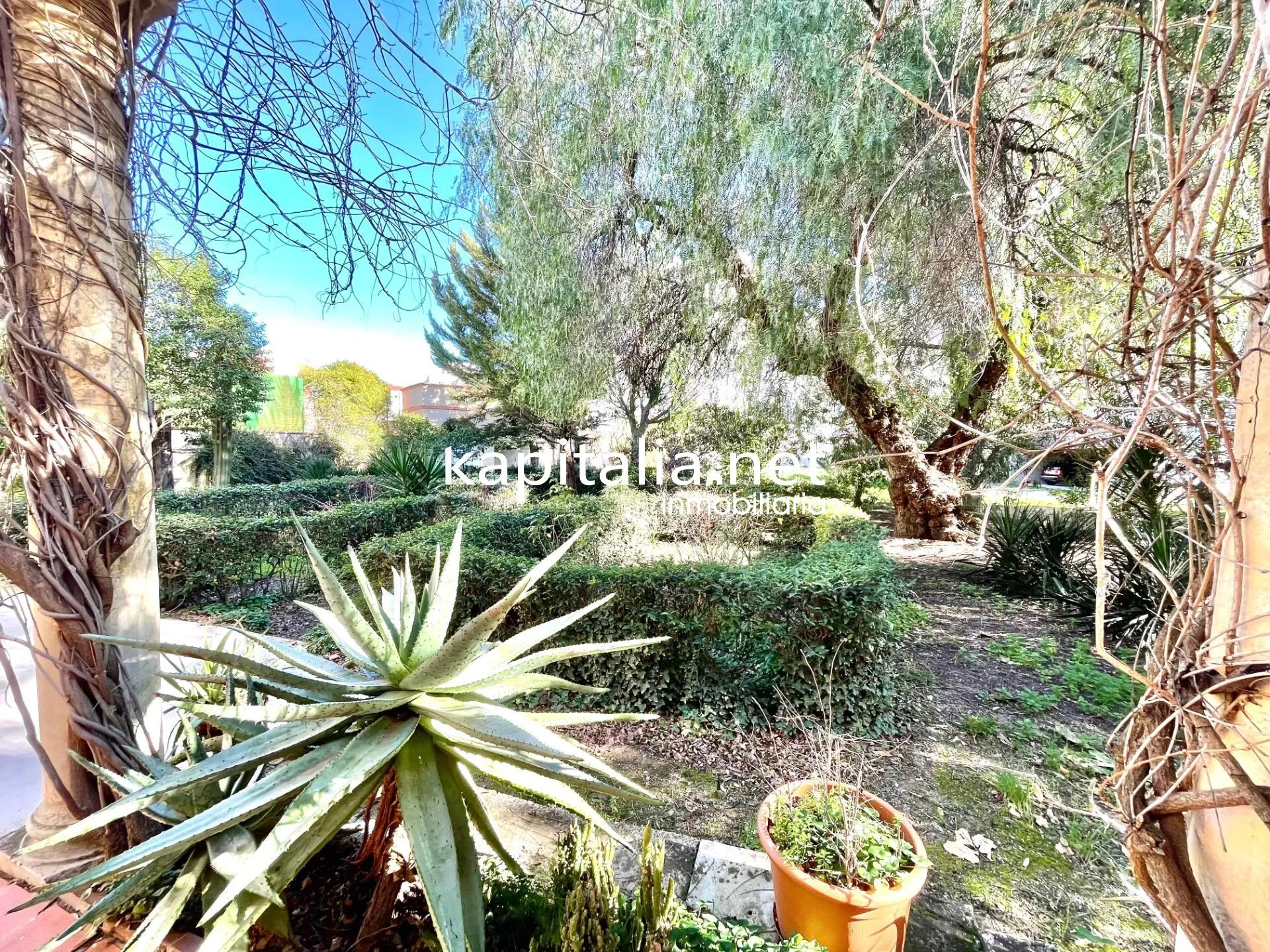 09693 - Gran casa señorial con gran jardín a la venta en Cocentaina!