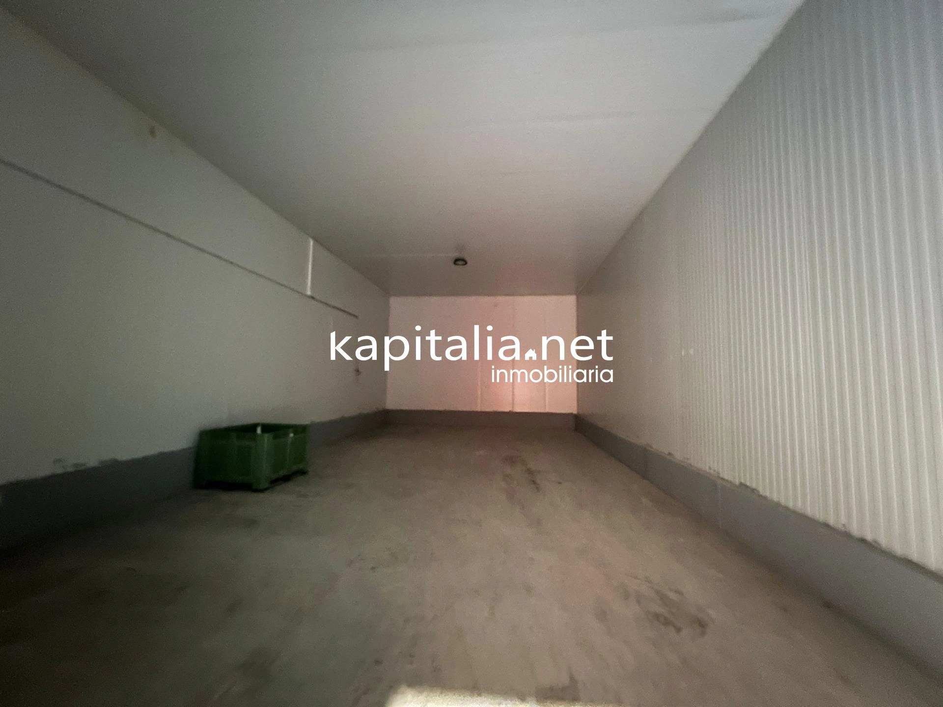 08998 - Nave a la venta y alquiler en Agullent