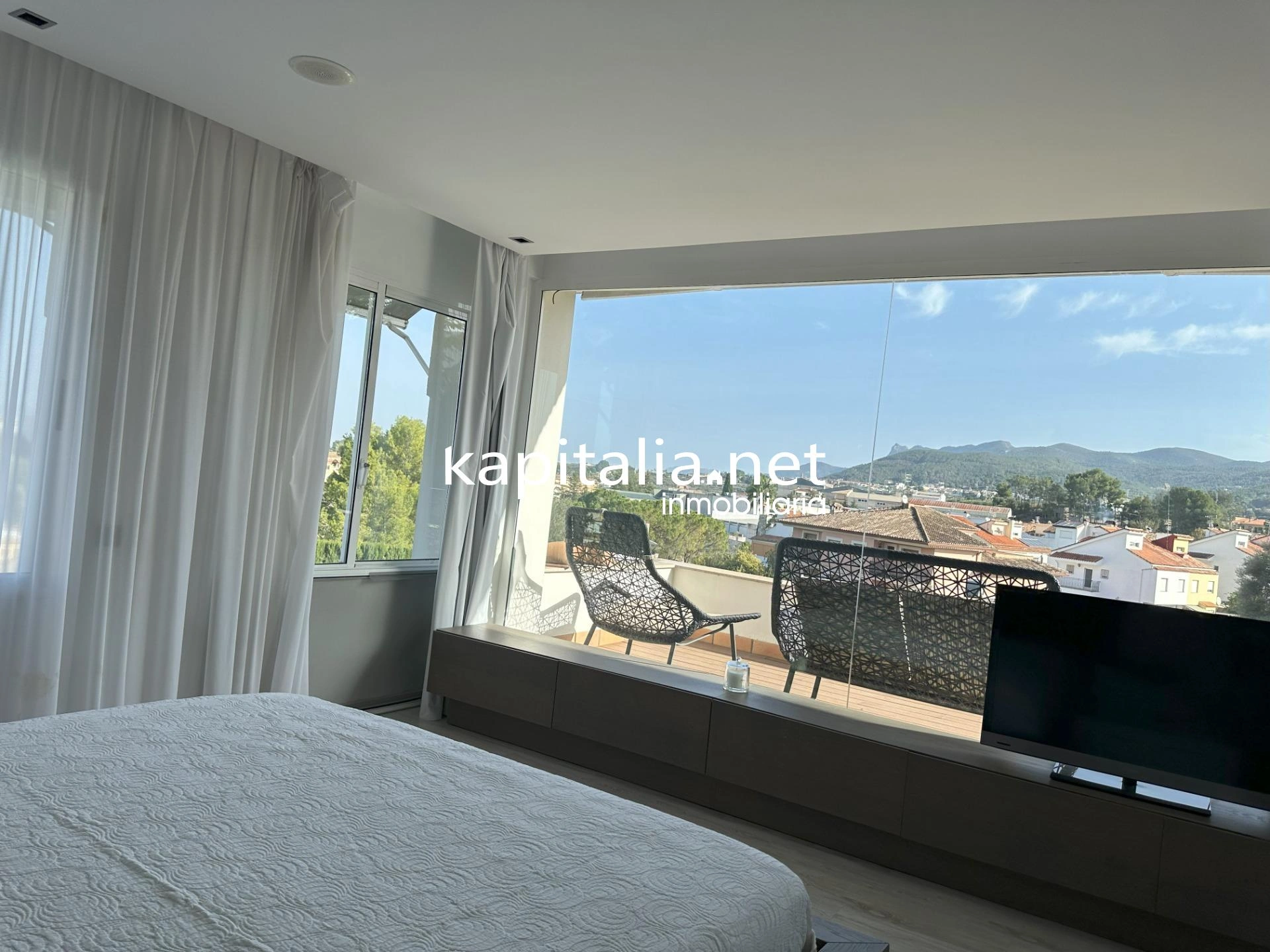 09605 - IMPRESIONANTE VILLA A LA VENTA EN LA PROVINCIA DE VALENCIA