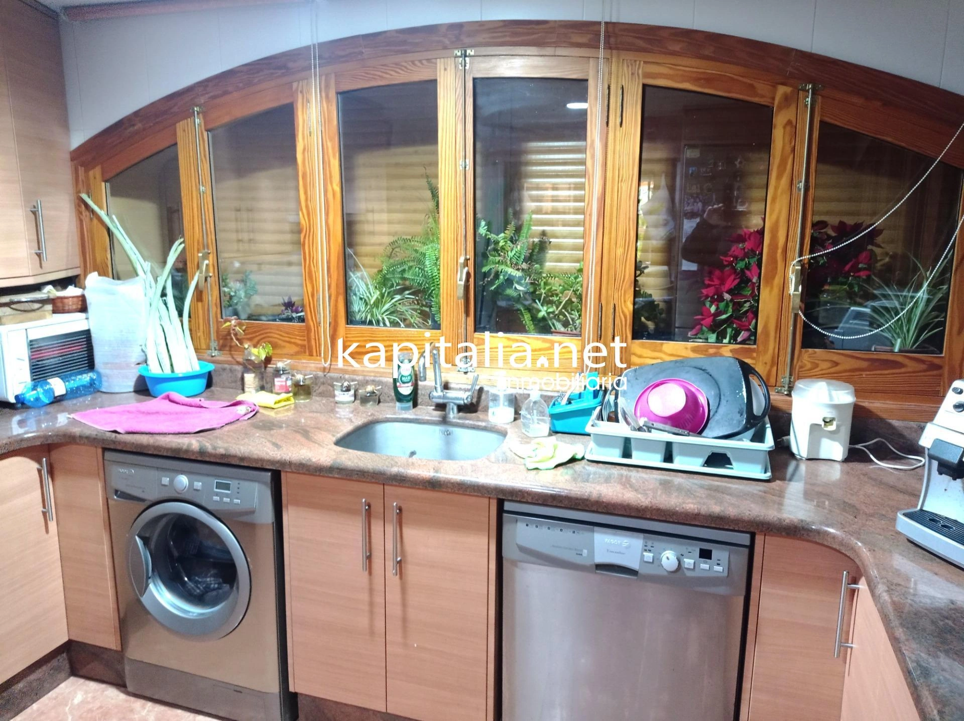 09827 - CHALET A LA VENTA EN BENILLUP, CON MAGNIFICAS VISTAS