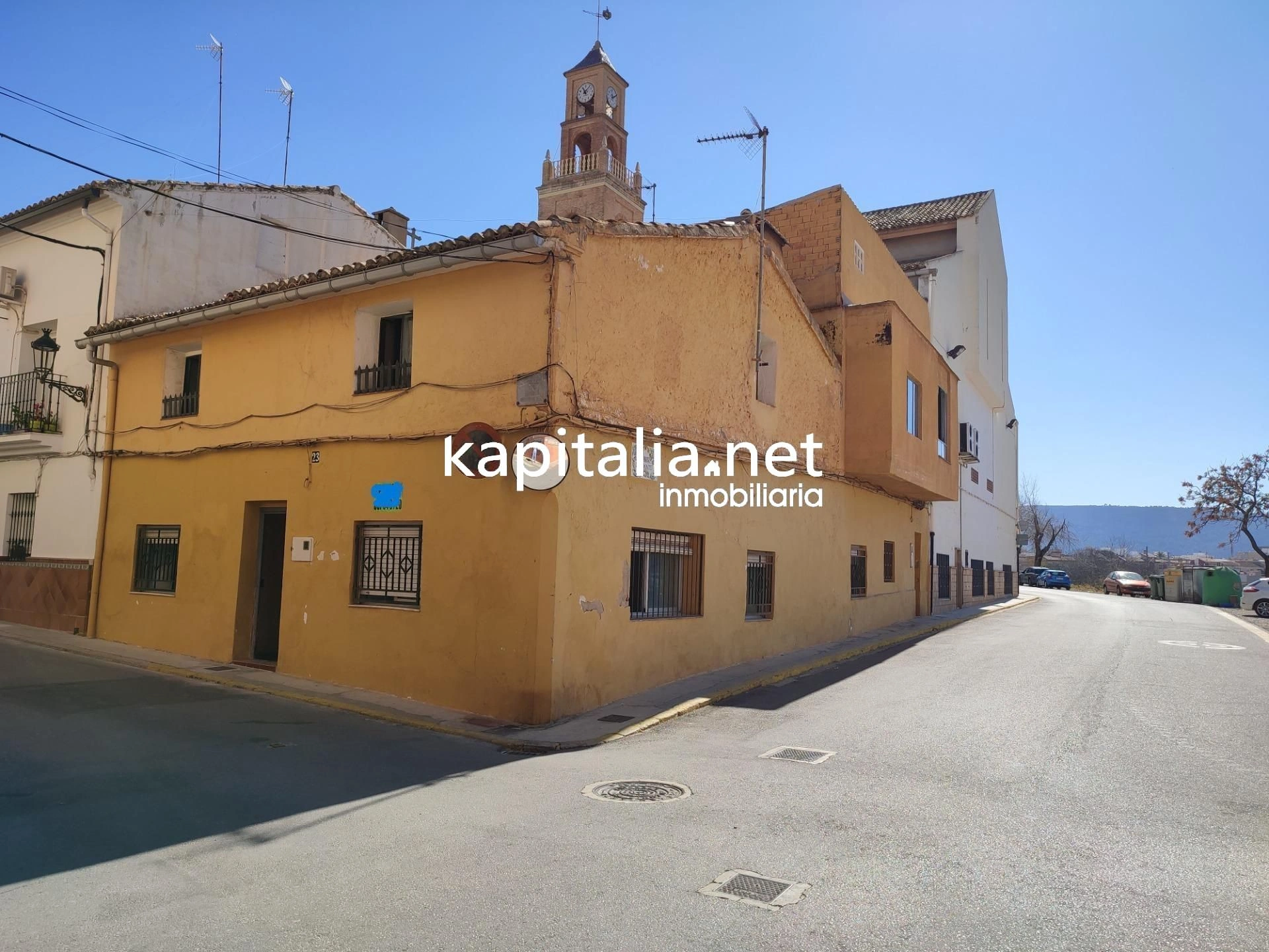 08184 - CASA PARA REFORMAR A LA VENTA EN L´ALCUDIA DE CRESPINS.
