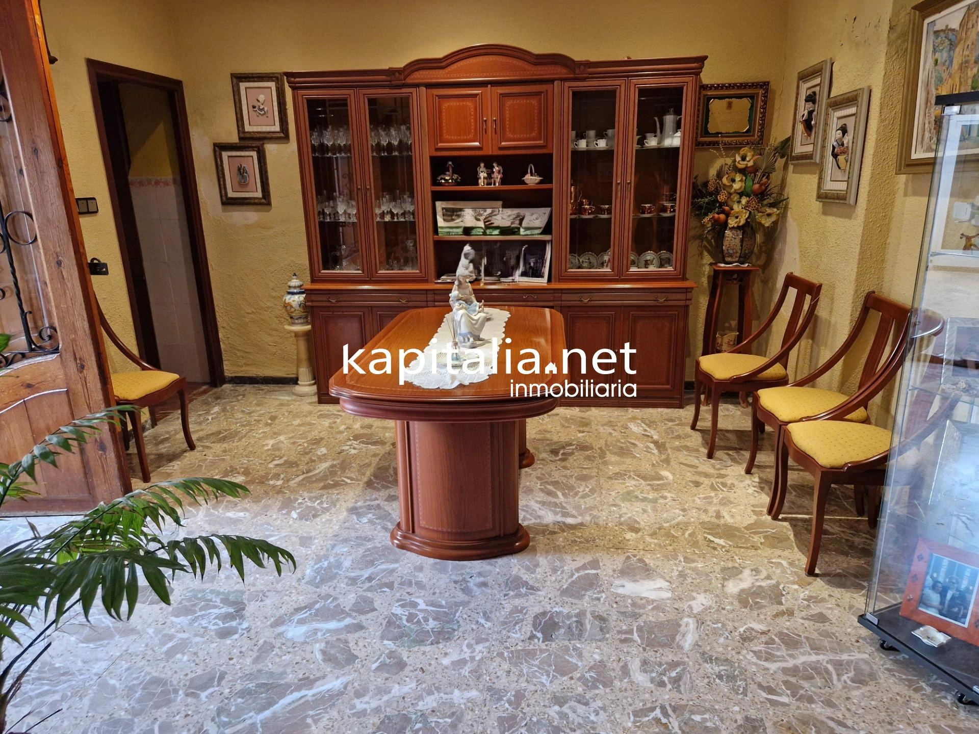 09323 - Gran casa a la venta en la zona de Sant Jaume de la ciudad de Xativa