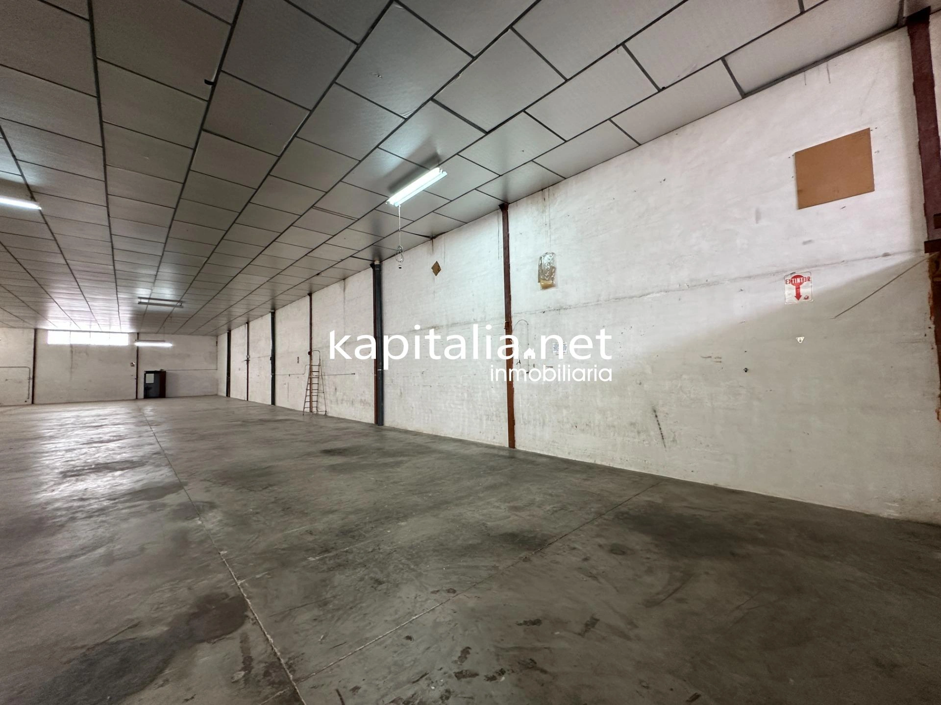 09458 - Warehouse for rent in Ontinyent, El Pla industrial estate.