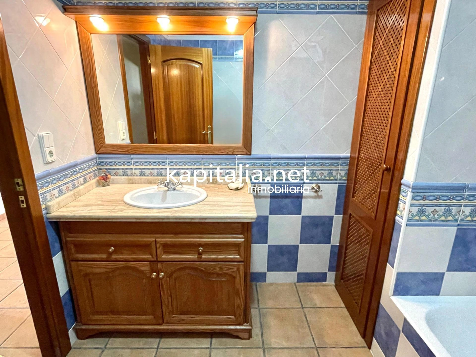 09738 - Casa con parcela a la venta en Alfauir.