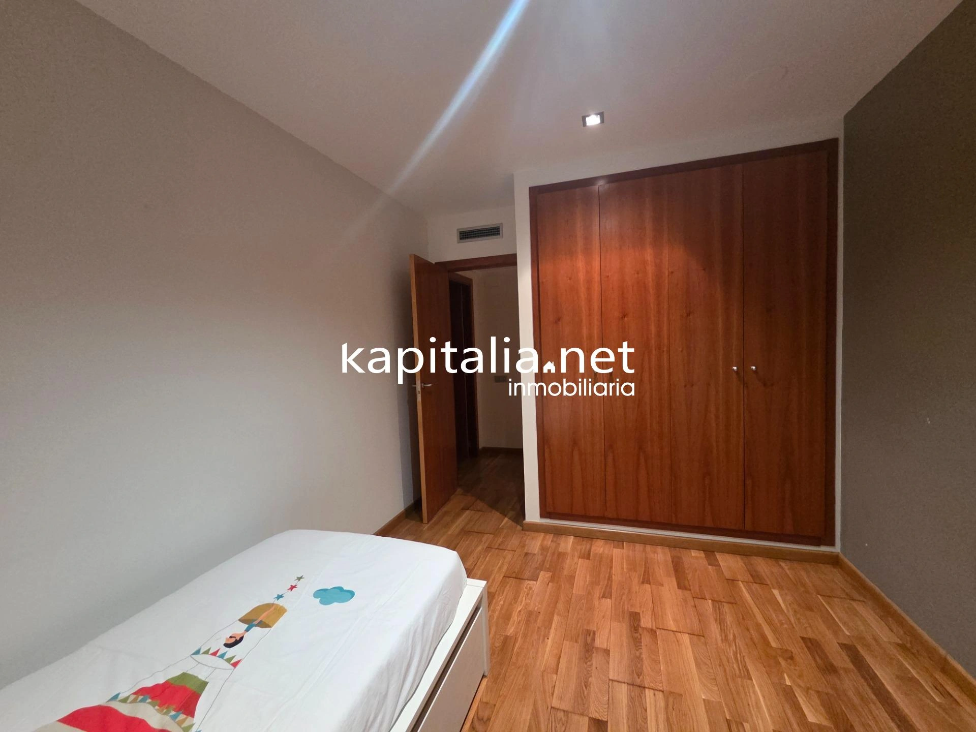 10334 - Espectacular piso a la venta en Ontinyent
