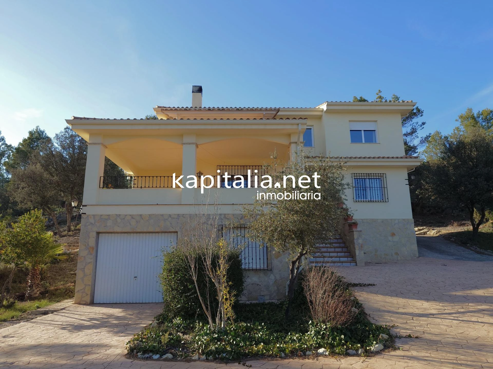 09796 - Chalet a la venta en la Sierra Mariola, Bocairent