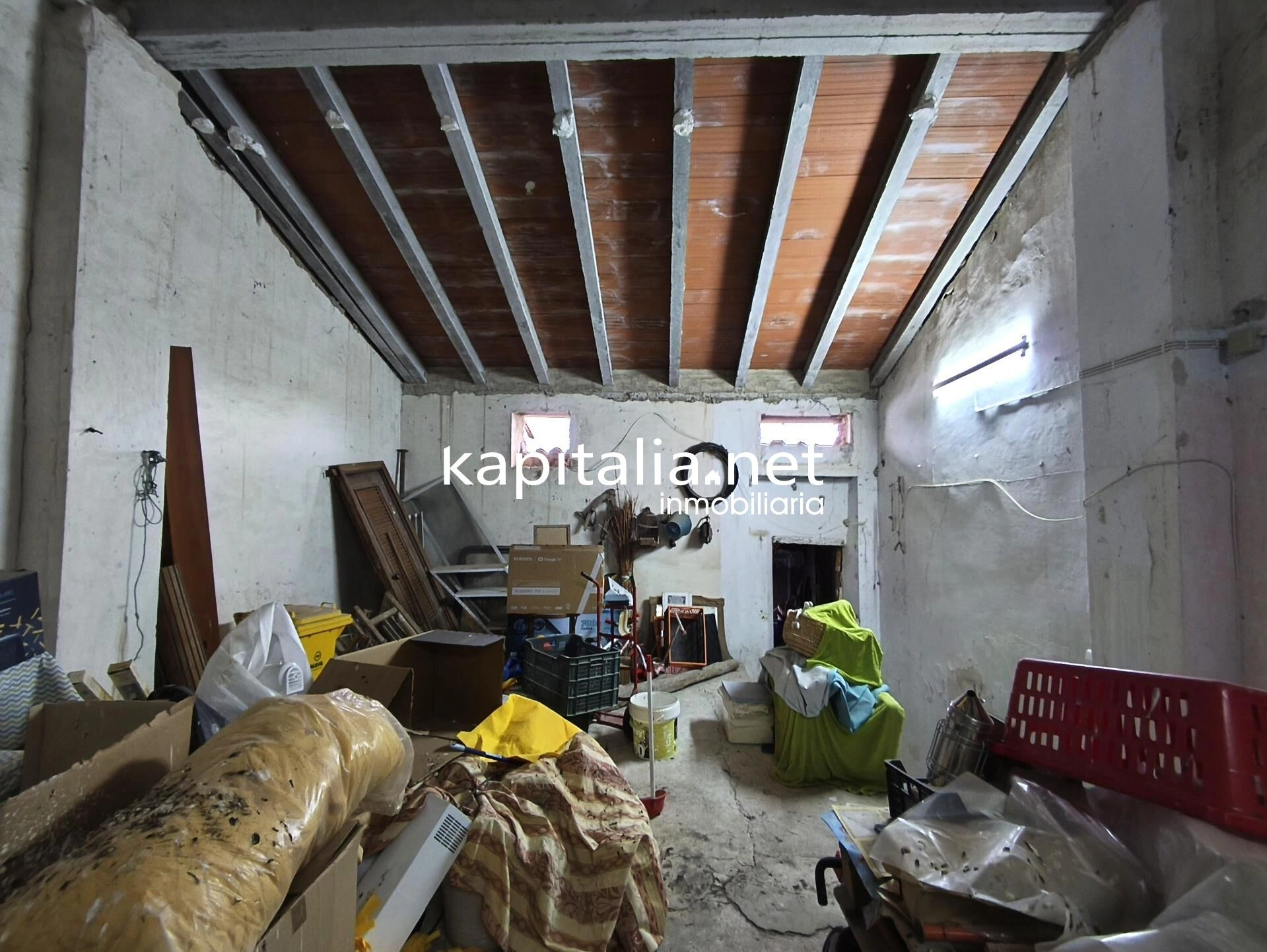 10199 - CASA A LA VENTA PARA REFORMAR CON BUENA UBICACIÓN.