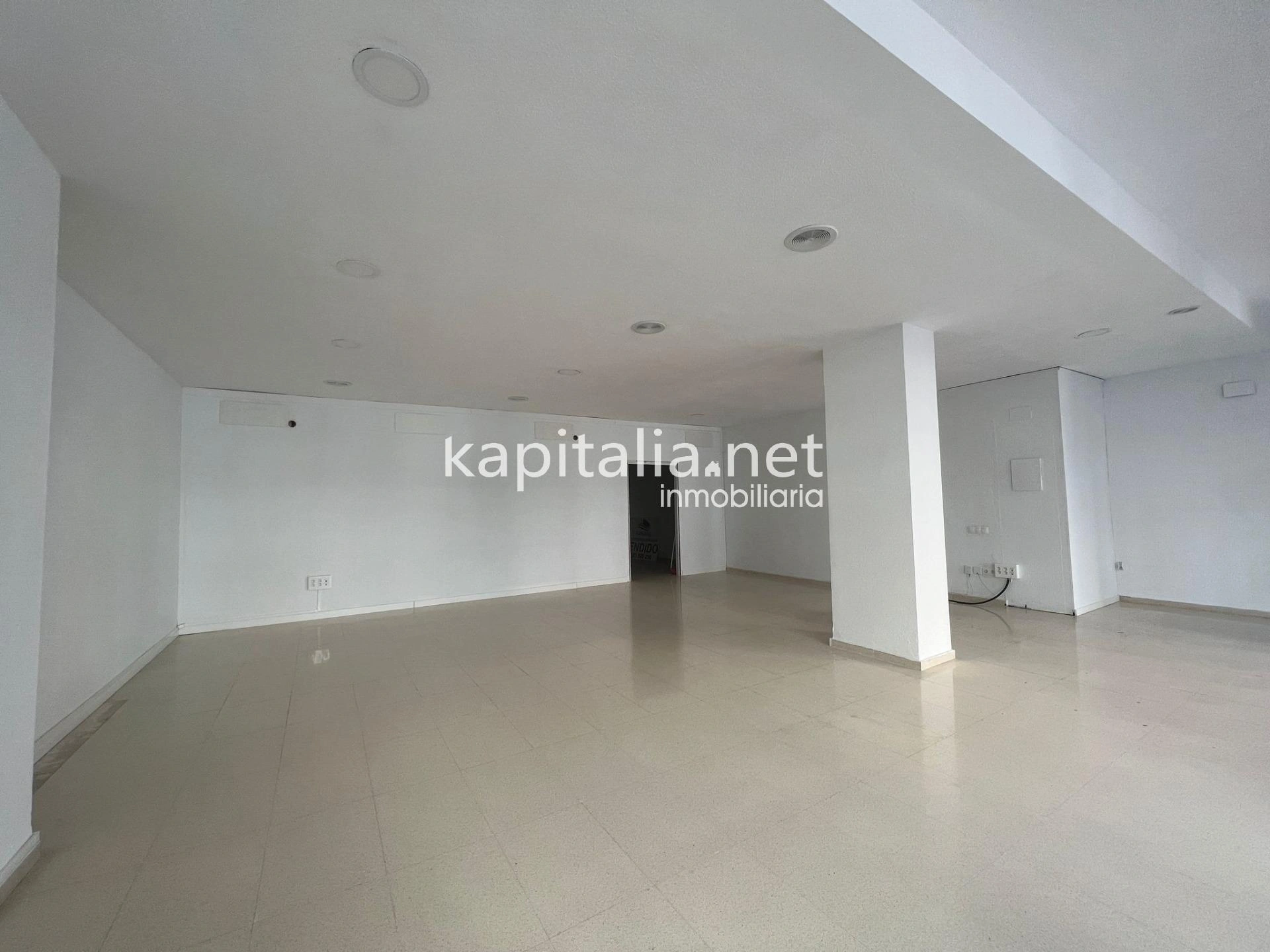 08369 - Property for Rent in Ontinyent