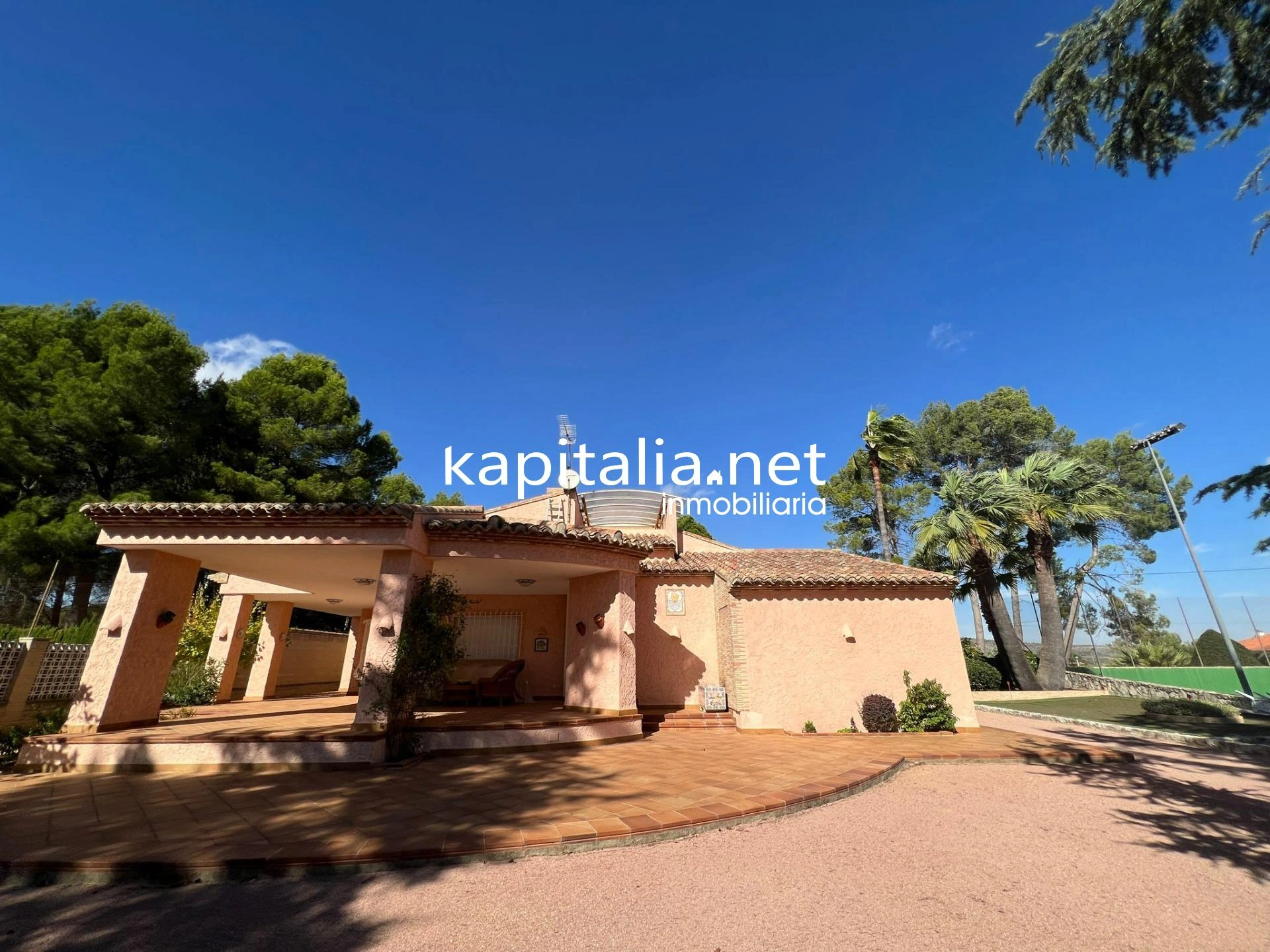 09139 - Magnifico chalet a la venta en Ontinyent