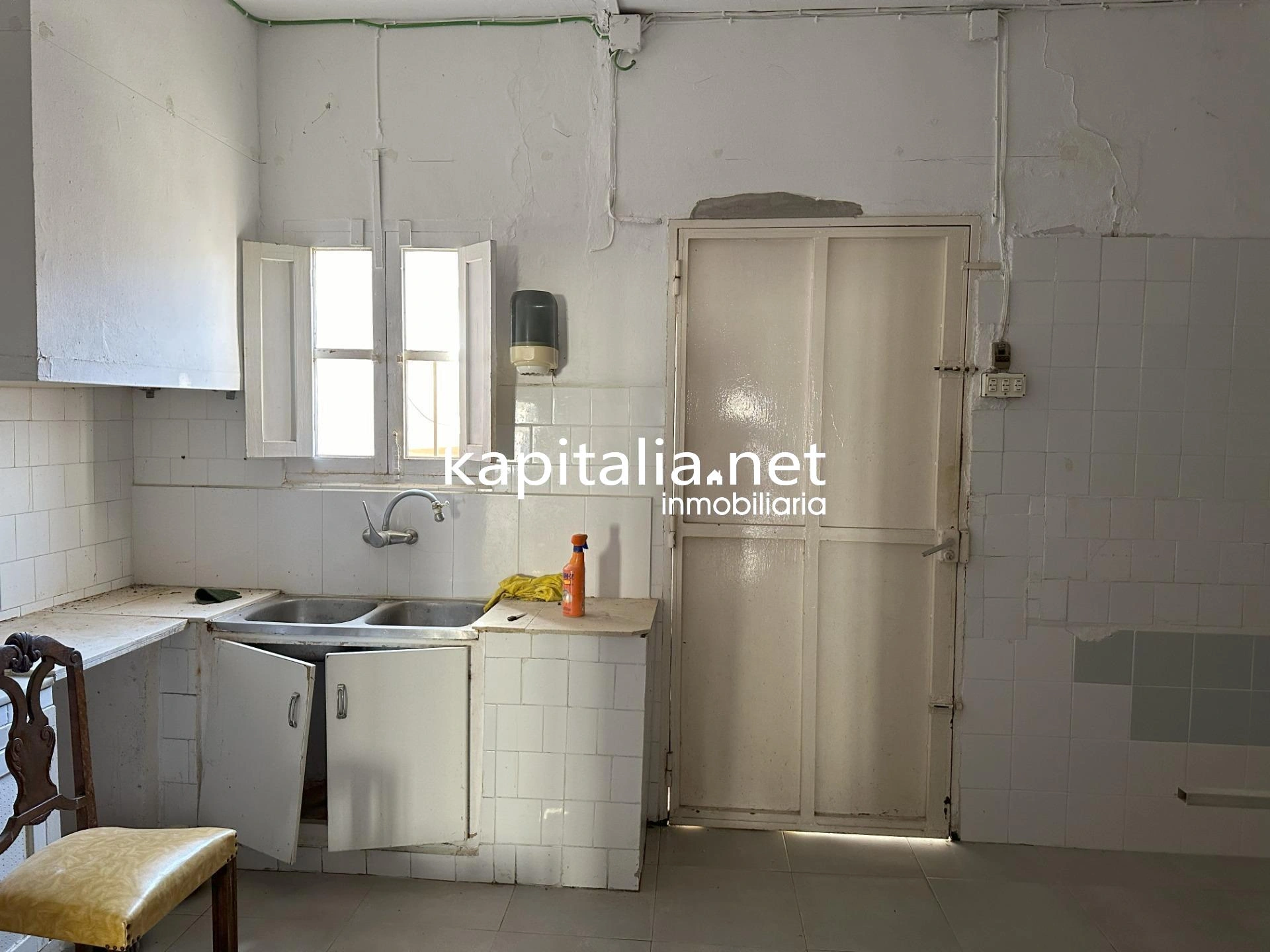 EDIFICIO A LA VENTA EN MONTIXELVO