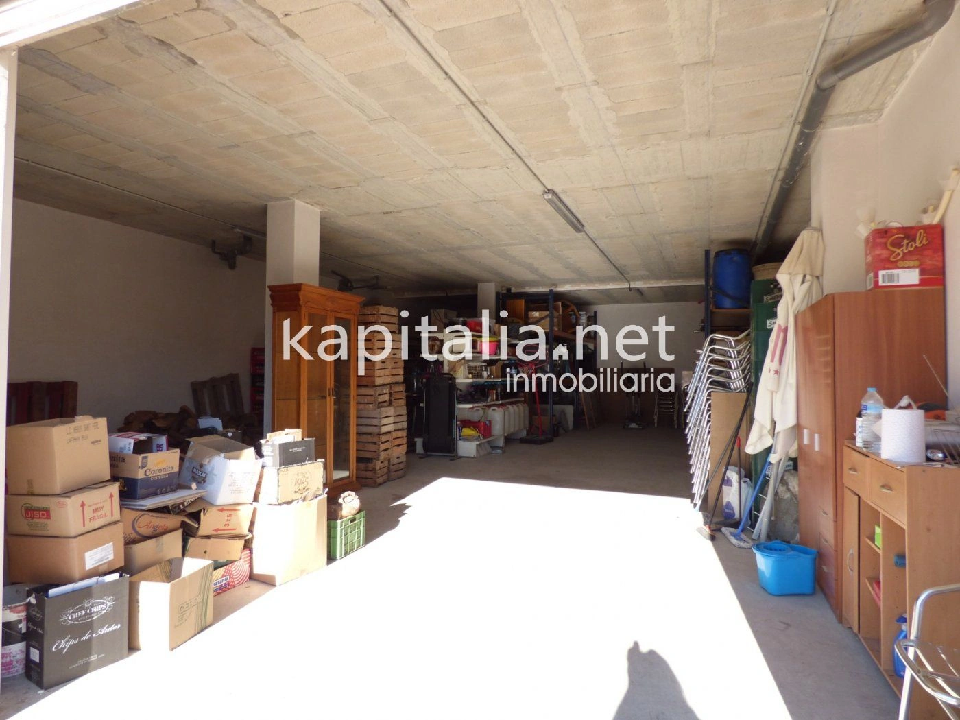 04256 - Local a la venta con muchas posibilidades.