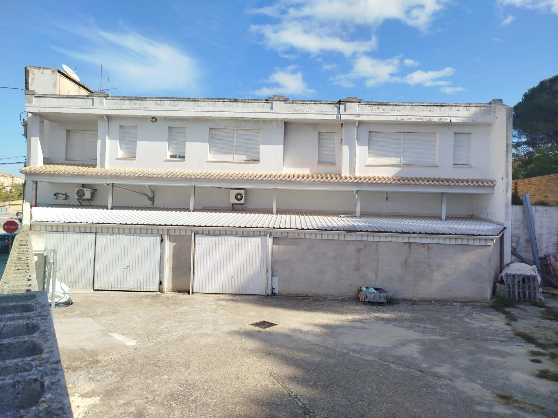 Nave industrial y viviendas con infinitas posibilidades en venta en Bocairent