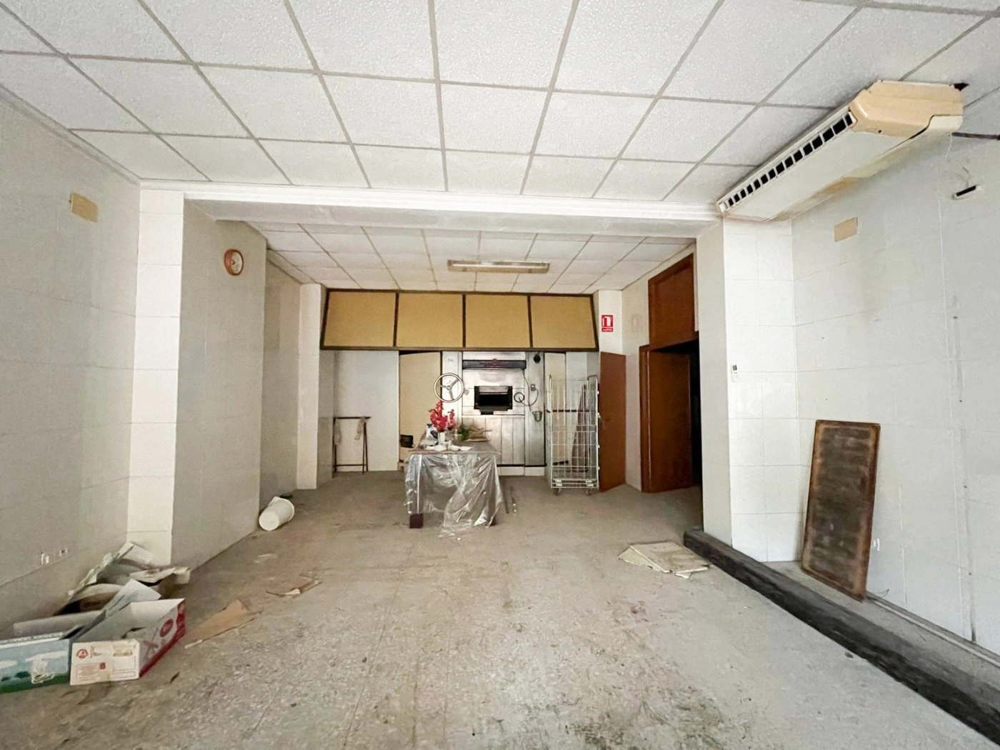 07450 - Commercial premises for sale in Ontinyent, San Rafael area