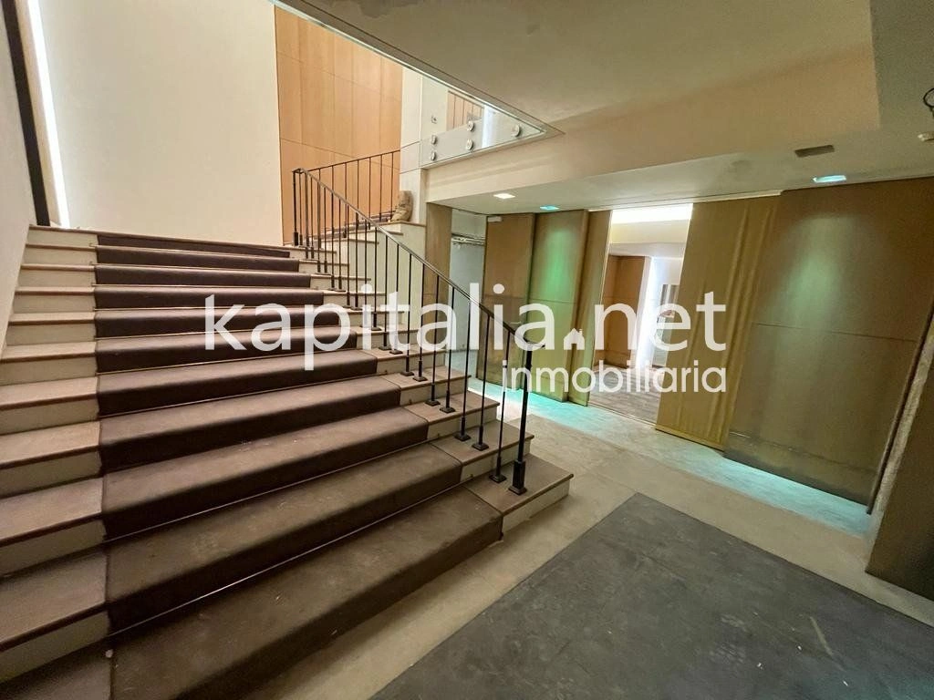 01958 - Commercial premises for rent in the centre of Valencia (Valencia)