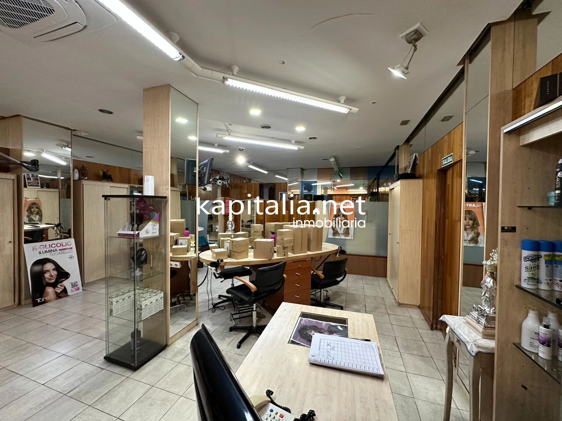 10319 - LOCAL COMERCIAL A LA VENTA EN ONTINYENT