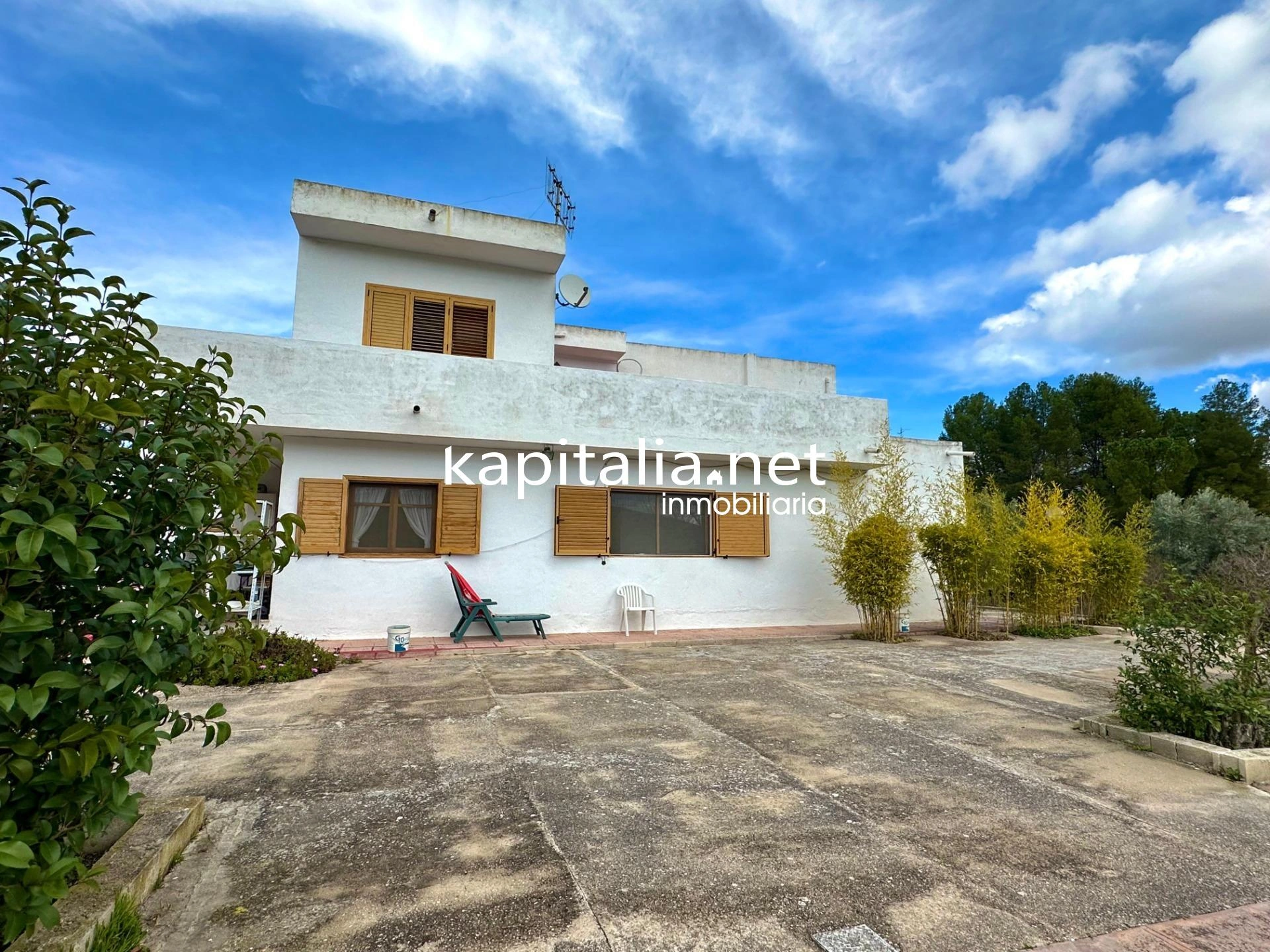 09812 - Chalet con vistas maravillosas a la venta en Alcoy