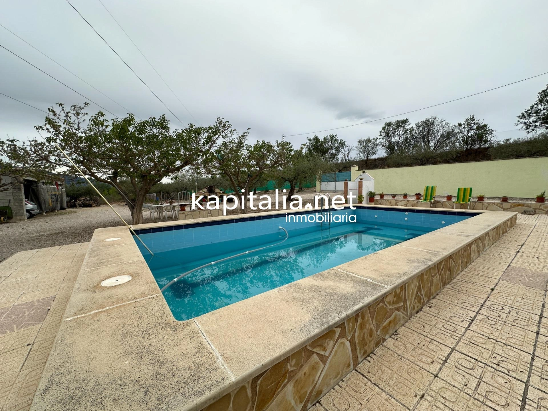 Chalet a la venta en Cocentaina, Alicante.