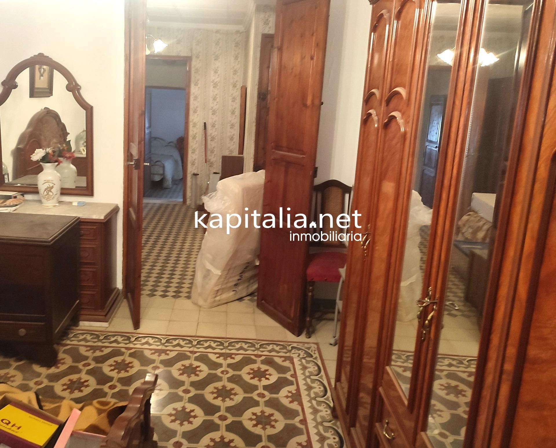 09240 - CASA A LA VENTA PARA REFORMAR EN AGULLENT