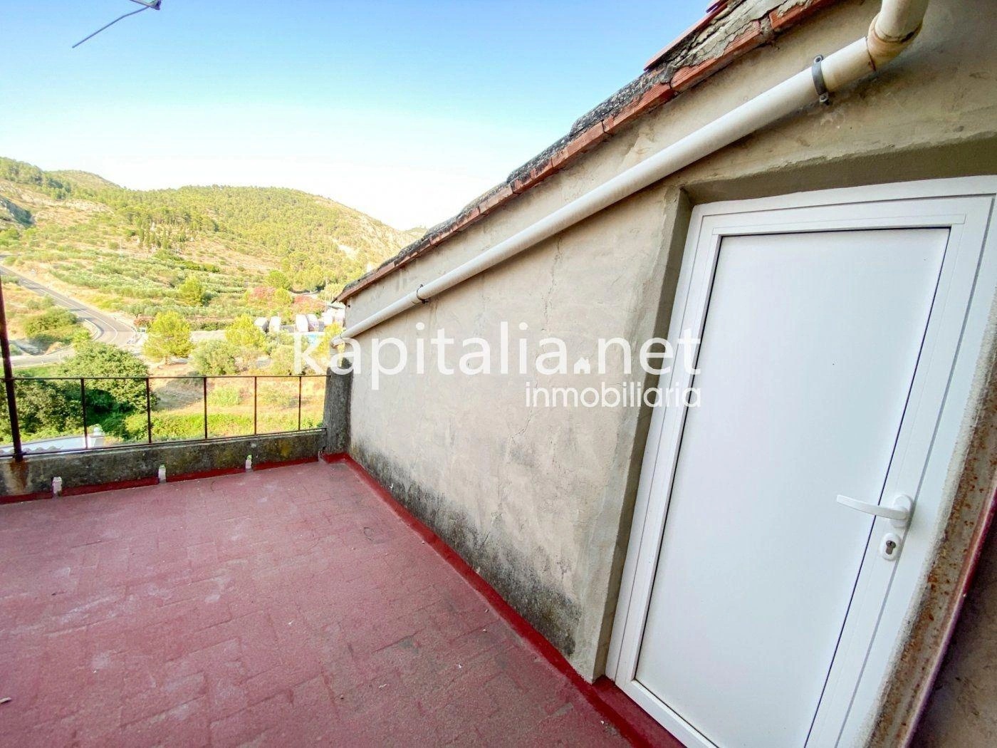 09802 - Casa de pueblo a la venta en Salem