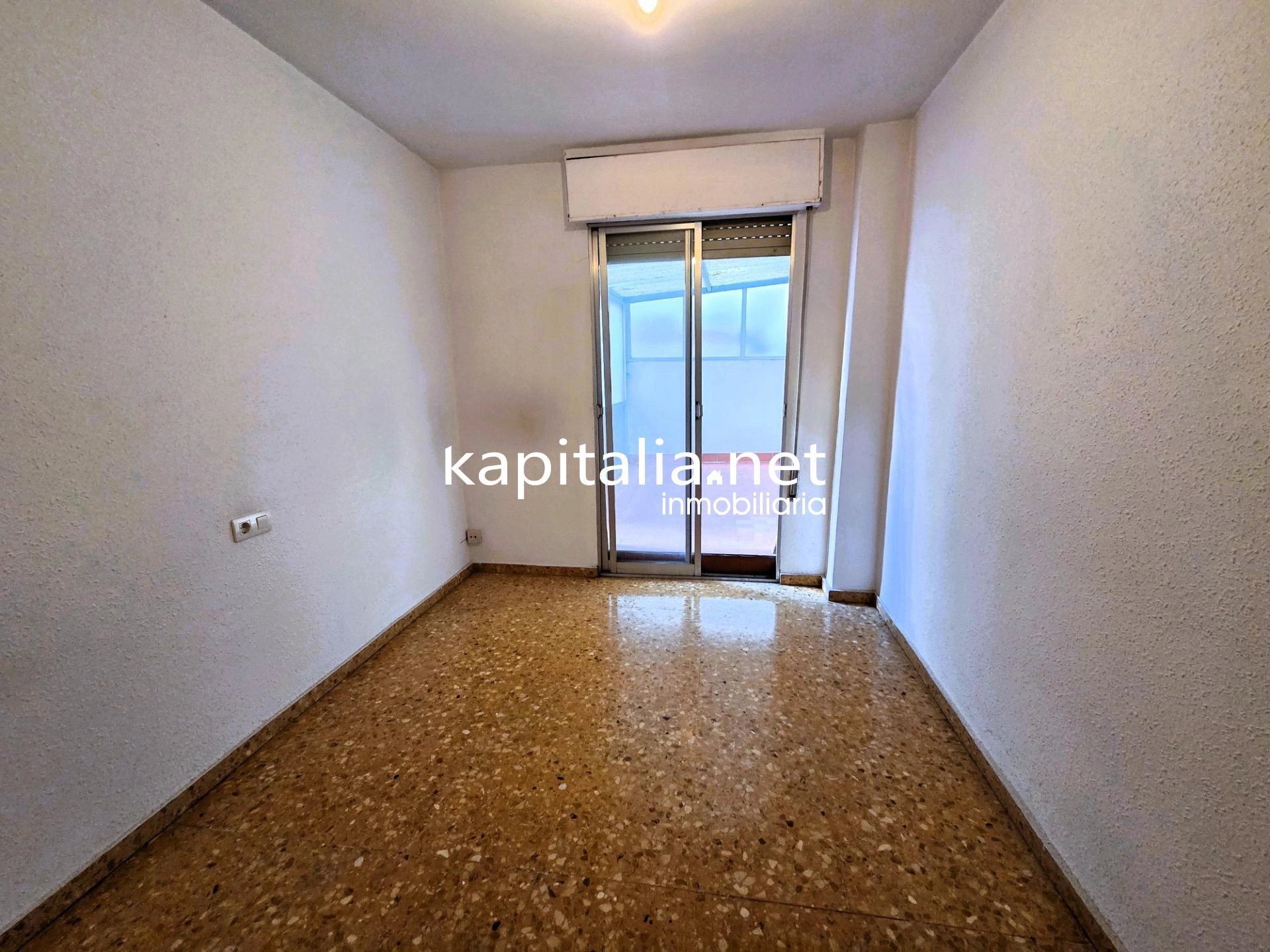 Amplio PIso a la venta en Ontinyent - Sant Josep