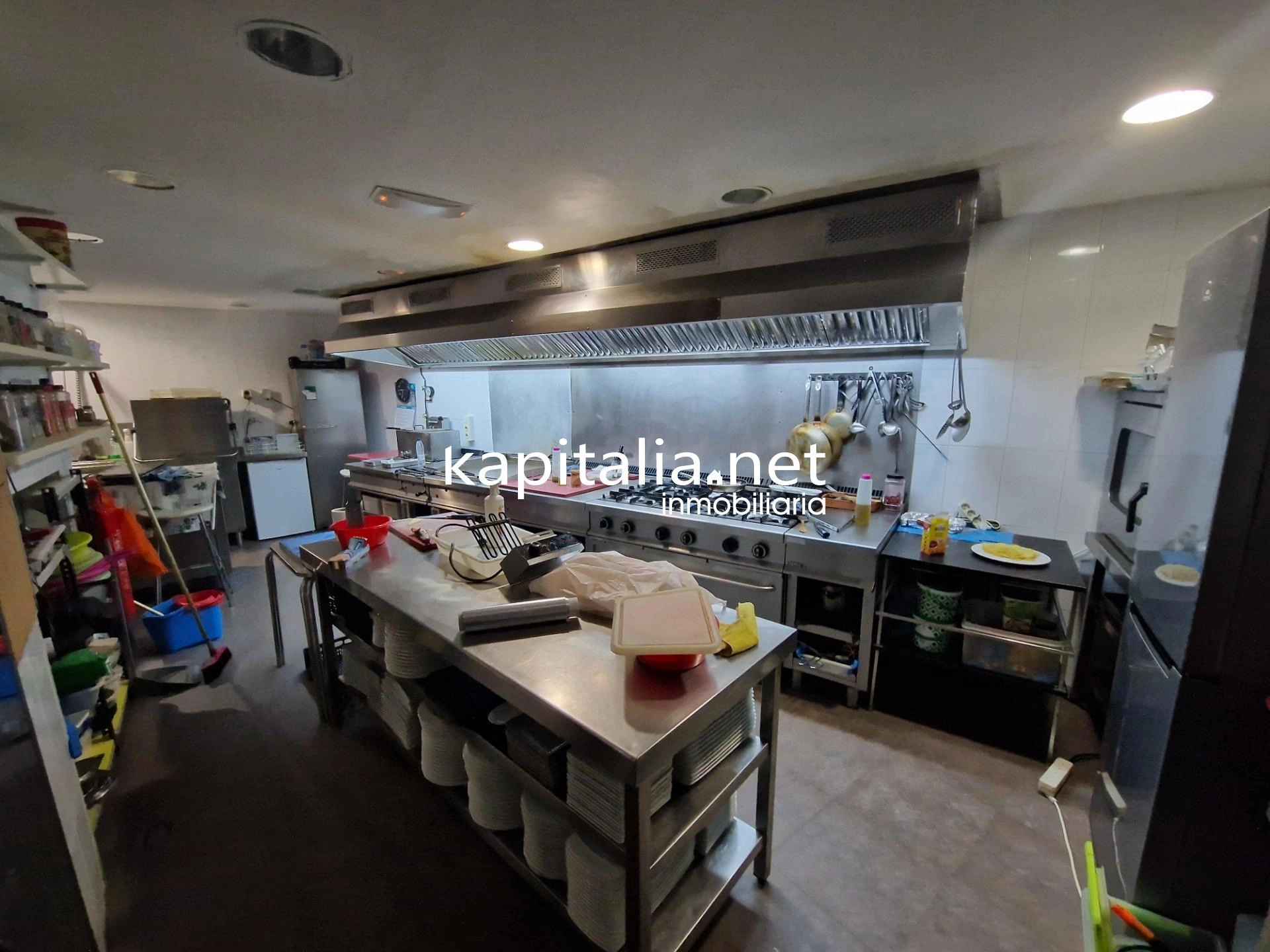 08830 - Traspaso de restaurante en funcionamiento en Bocairent.
