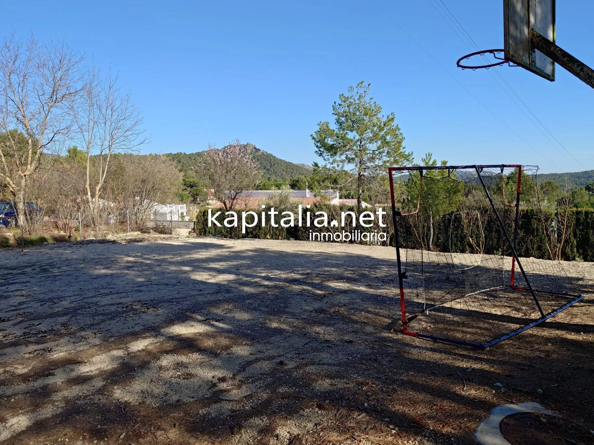 09796 - Chalet a la venta en la Sierra Mariola, Bocairent