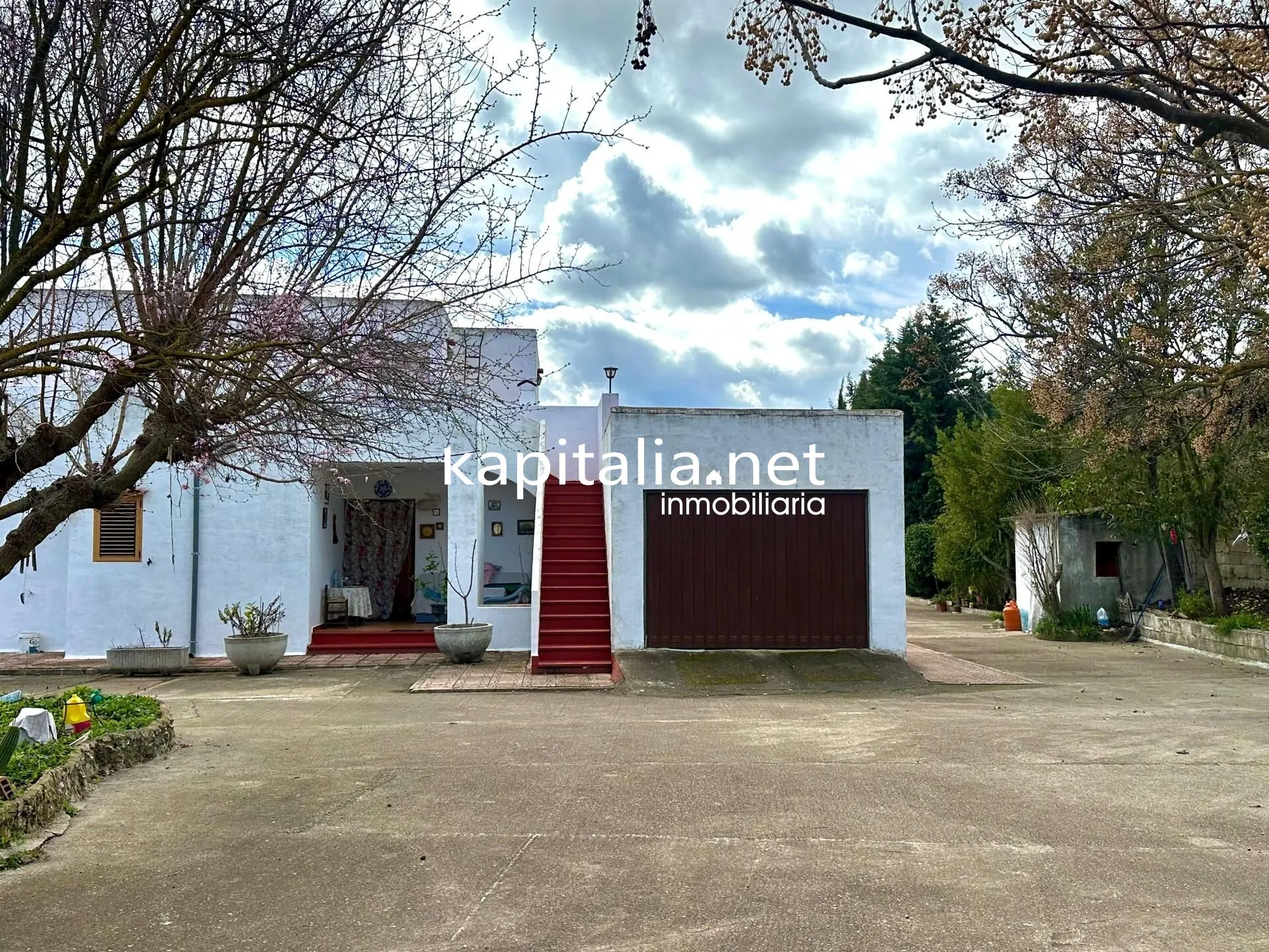 09812 - Chalet con vistas maravillosas a la venta en Alcoy