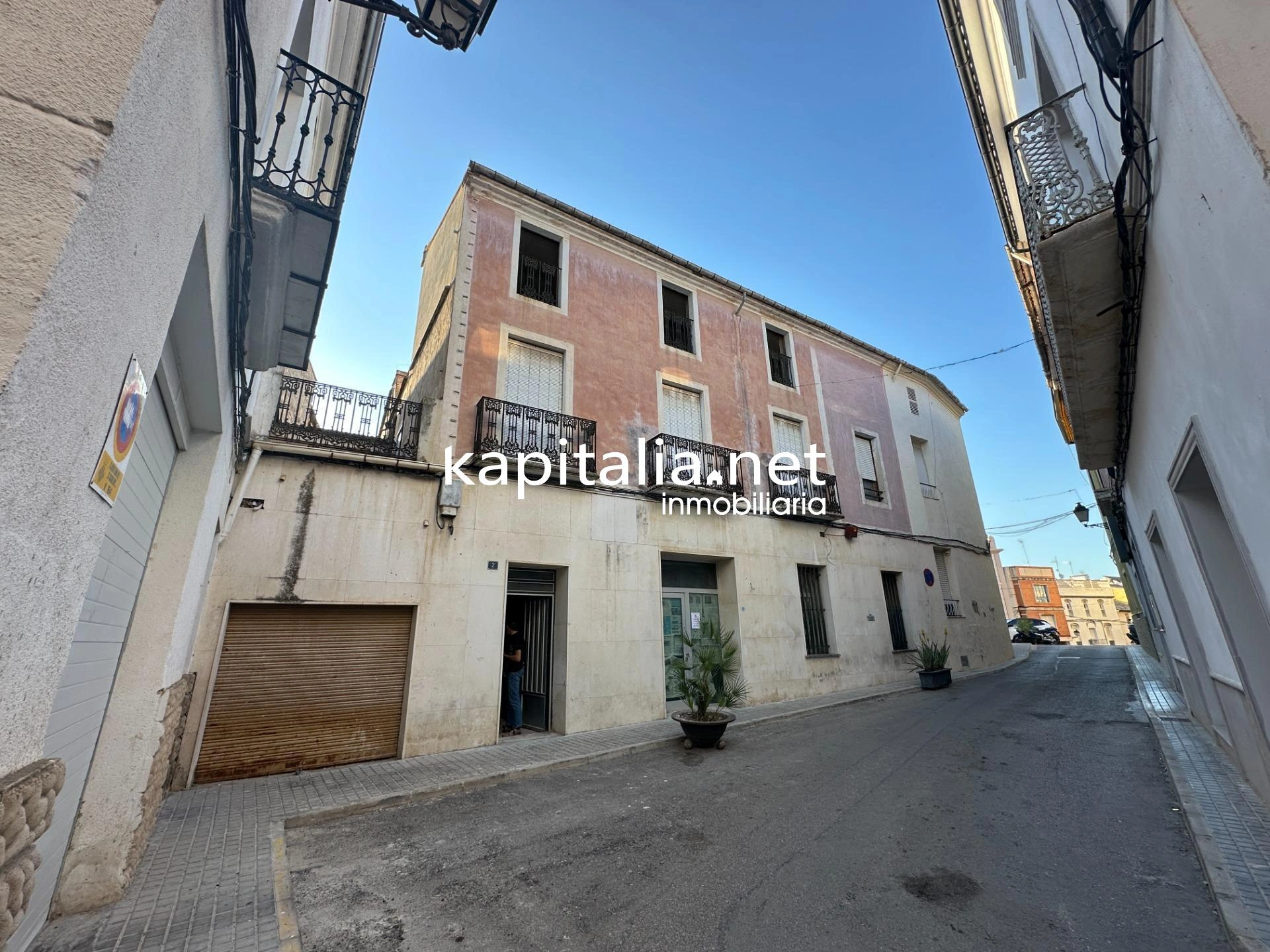 GRAN CASA A LA VENTA EN AGULLENT