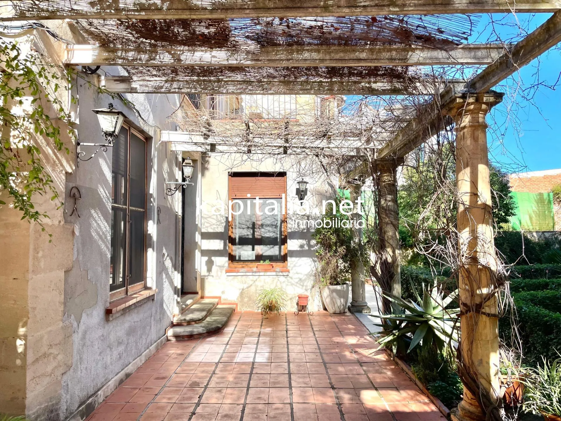 09693 - Gran casa señorial con gran jardín a la venta en Cocentaina!