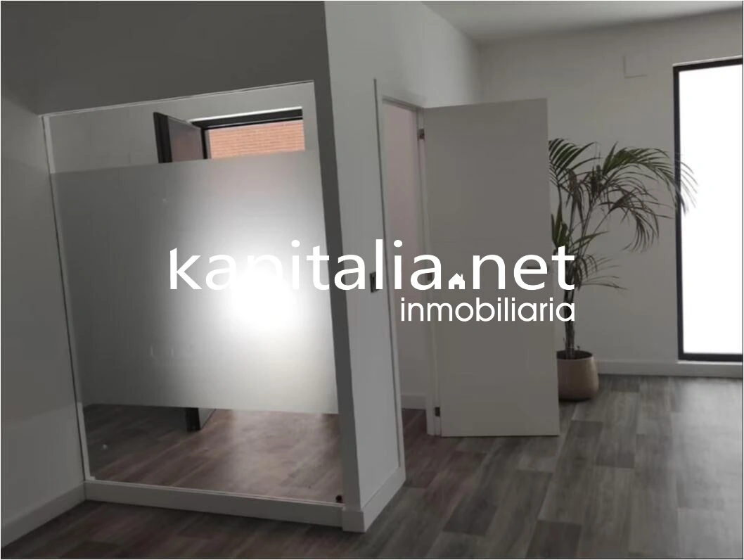 04980 - Local comercial a la venta en Banyeres de Mariola (Alicante) CON RENTABILIDAD!!
