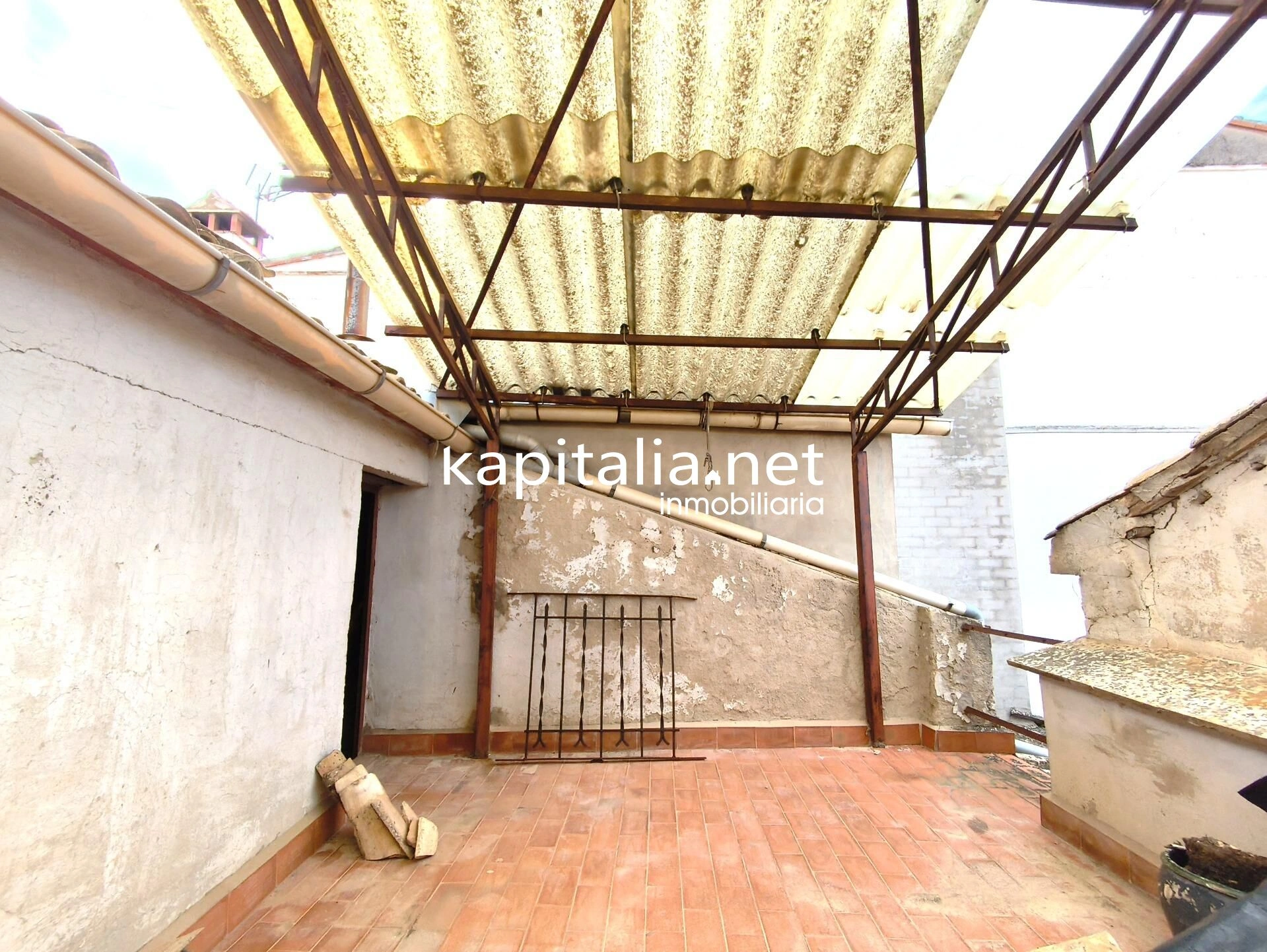 10286 - CASA PARA REFORMAR A LA VENTA EN AGRES CERCA DE LA PENSION MARIOLA.