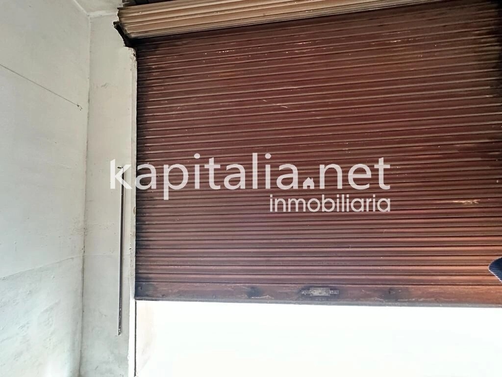 08371 - Local comercial en venta en Ontinyent (Valencia)